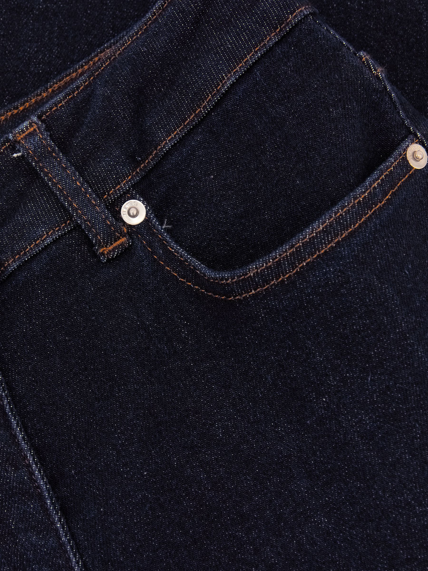 Petite High-Rise Bootcut Jeans in Dark Blue - Billede 7 af 8
