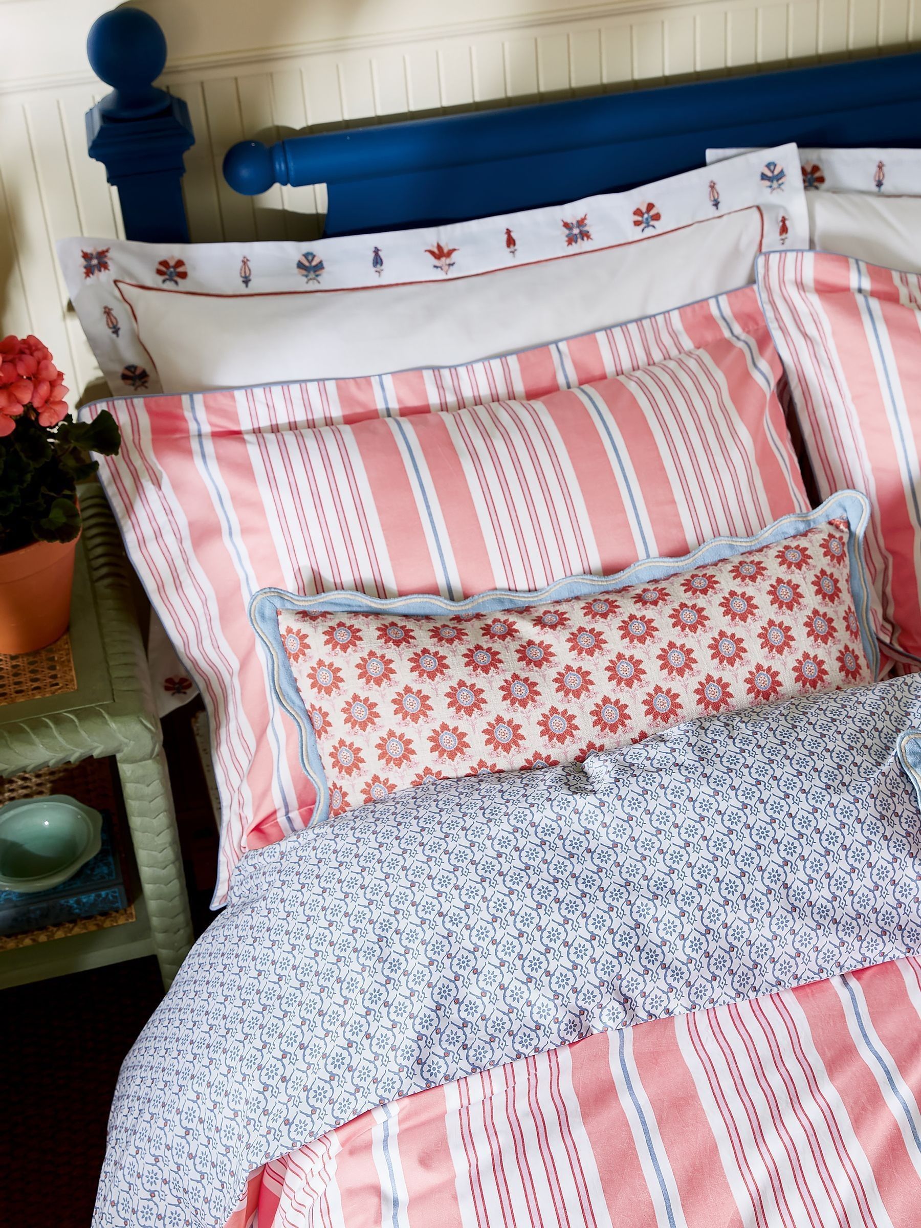 Pink Siesta To Fiesta Embroidered Pillowcase Pair - Image 4 of 5
