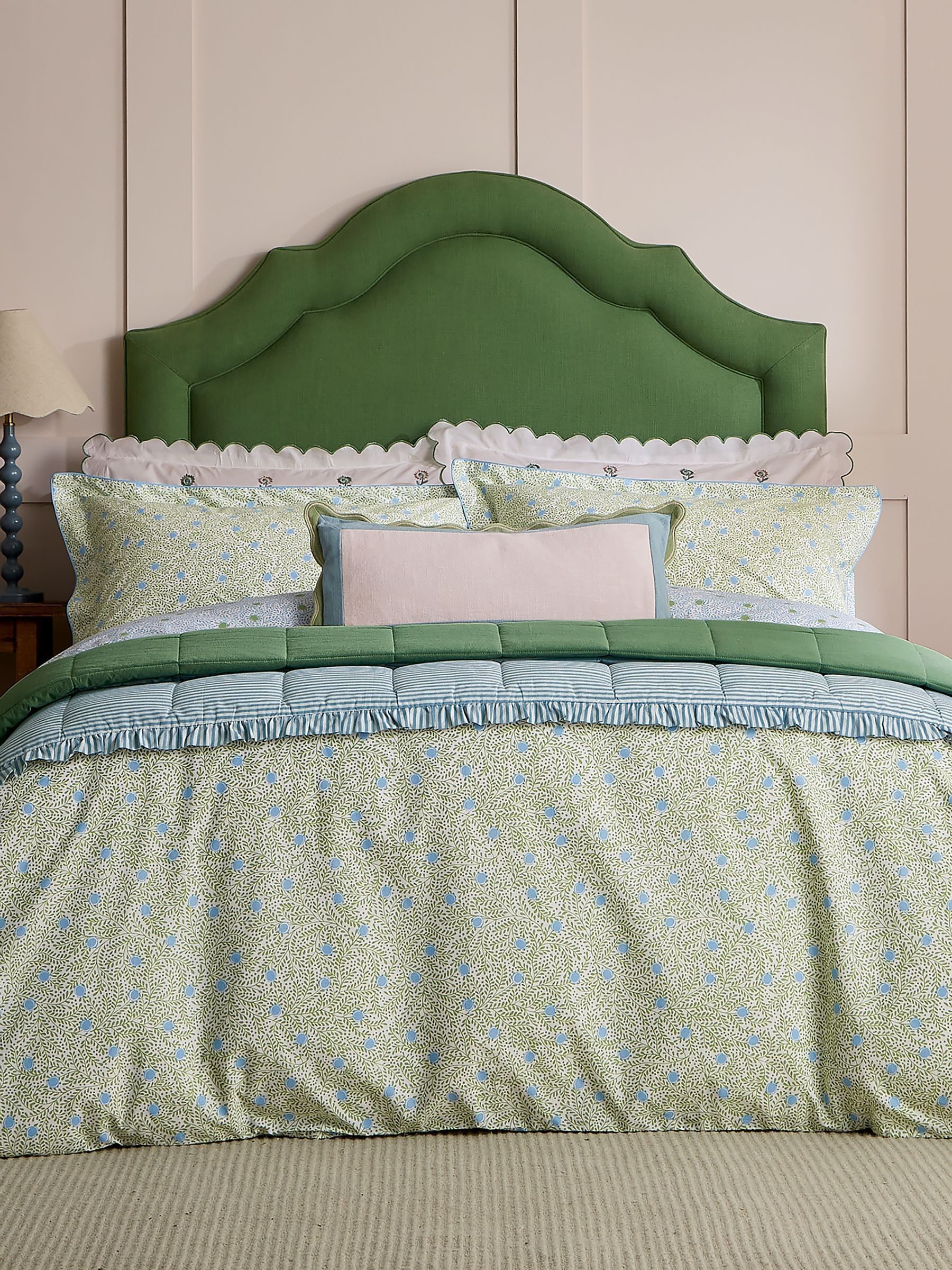Green Trailing Ditsy Cotton Reversible Duvet Set - Image 1 of 5