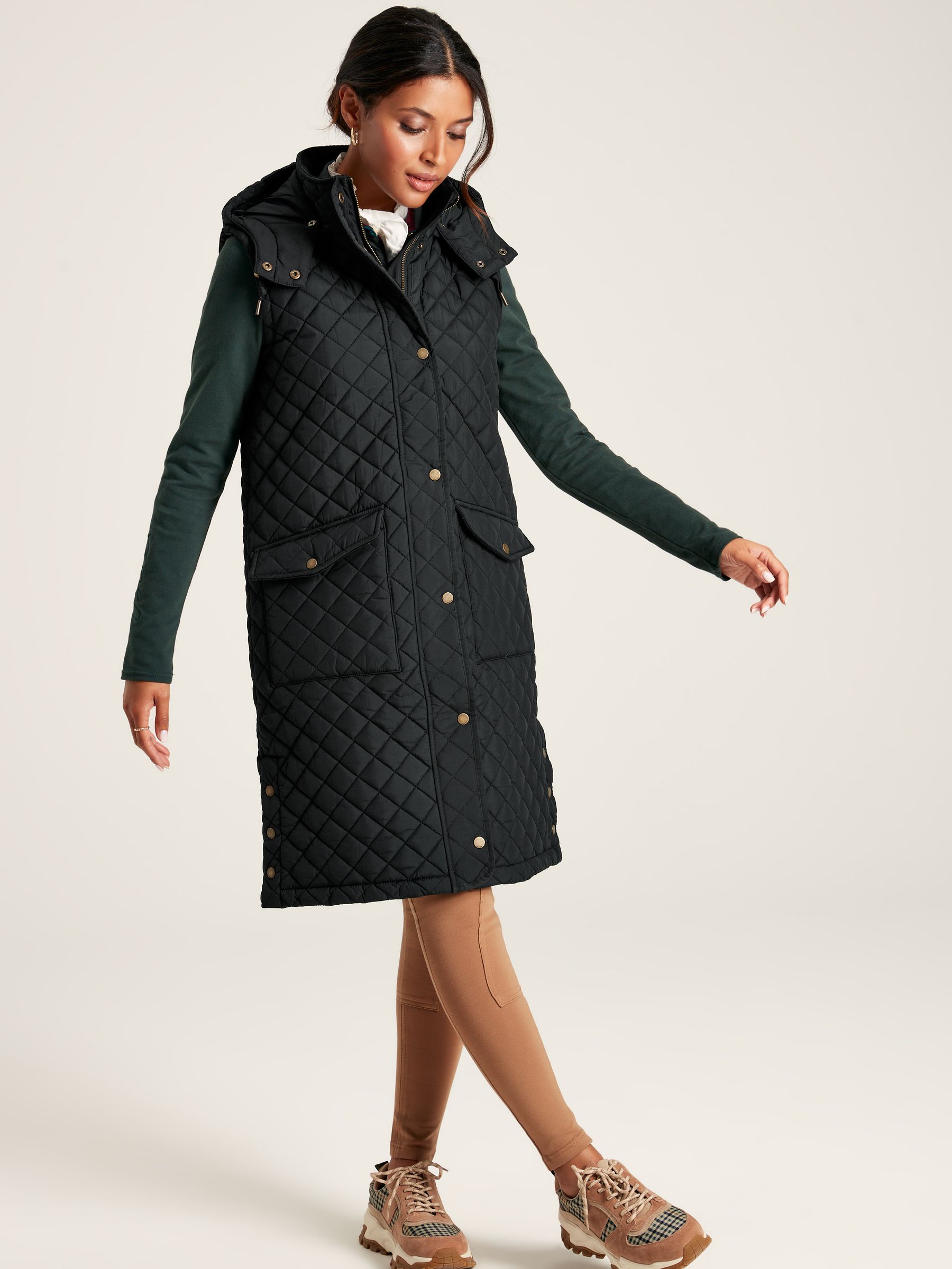 Chatsworth Black Showerproof Long Diamond Quilted Gilet With Hood - Image 3 of 9