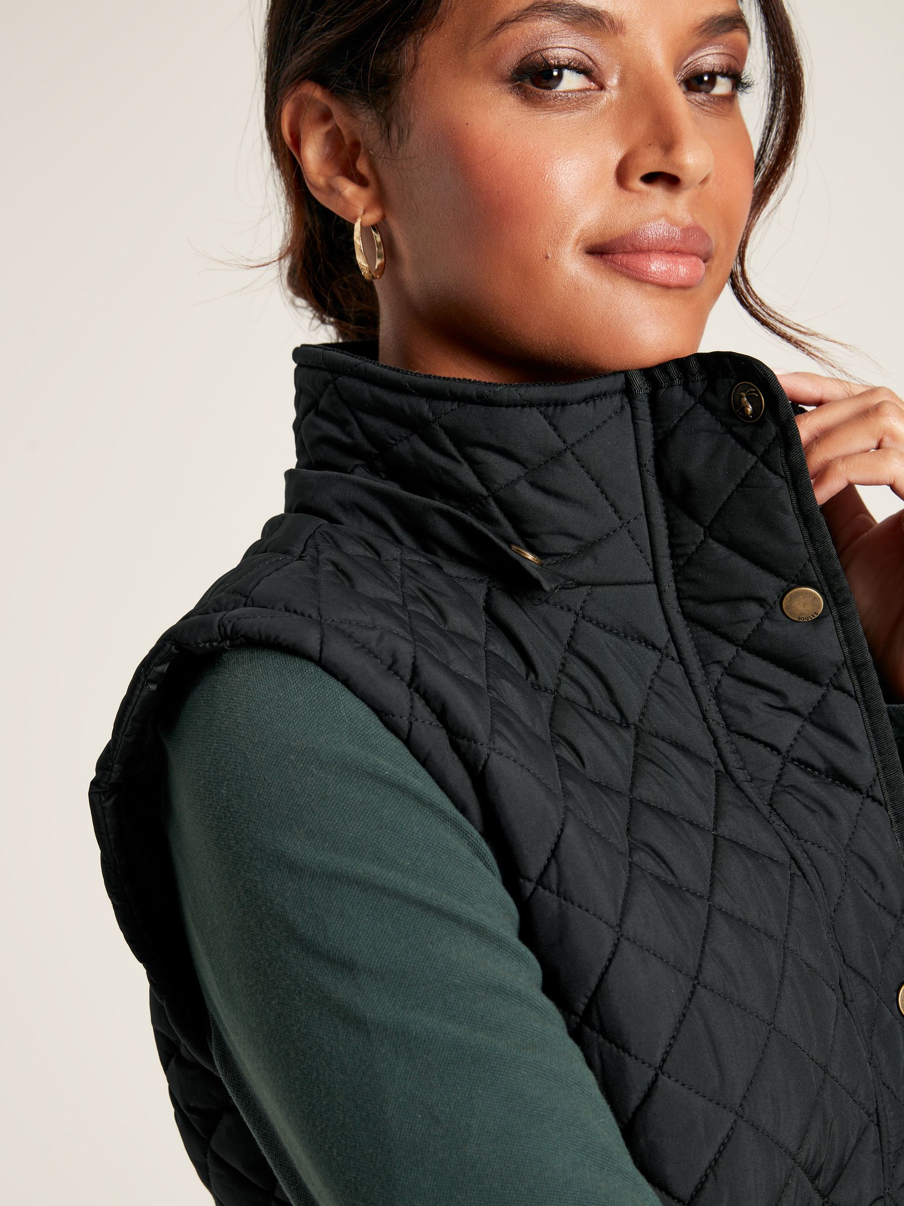 Chatsworth Black Showerproof Long Diamond Quilted Gilet With Hood - Image 5 of 9