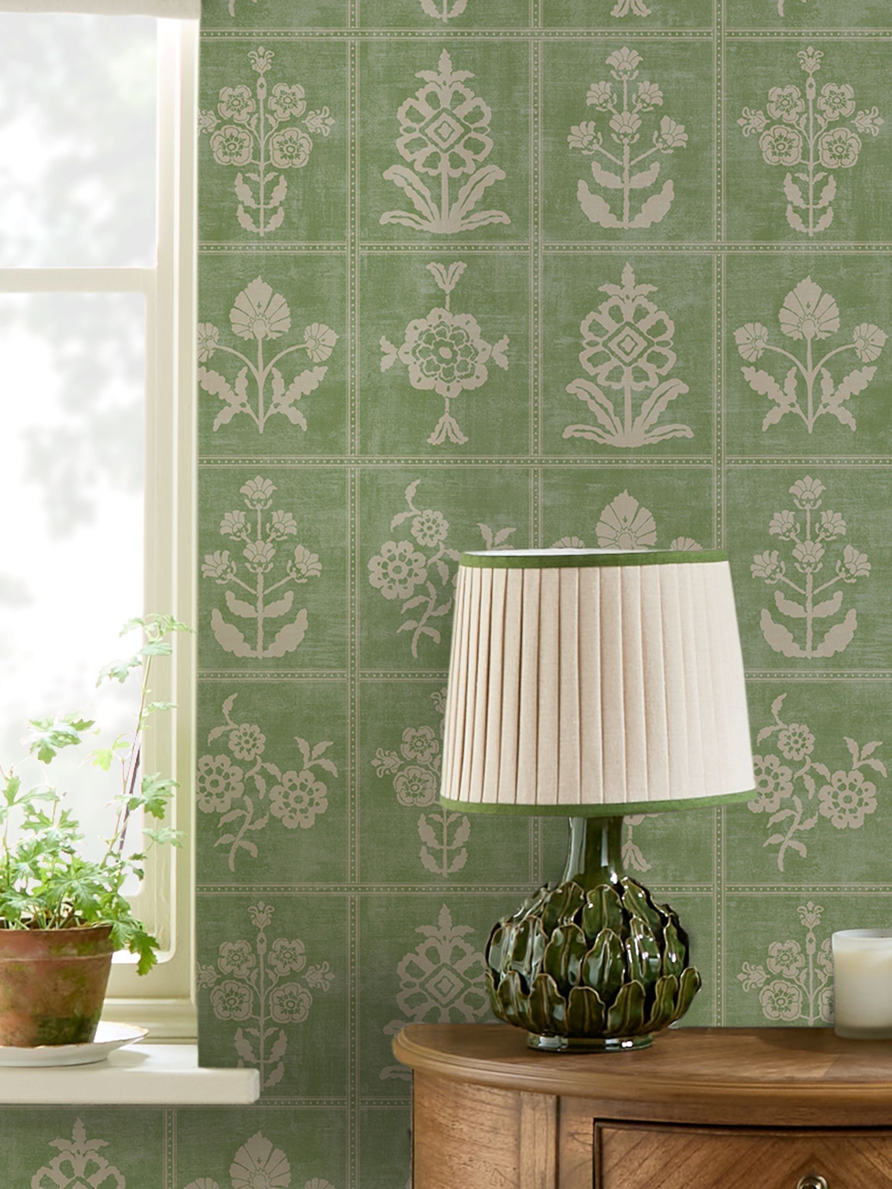 Pistachio Green Garden Floral Grid 10M Wallpaper - Image 2 of 5