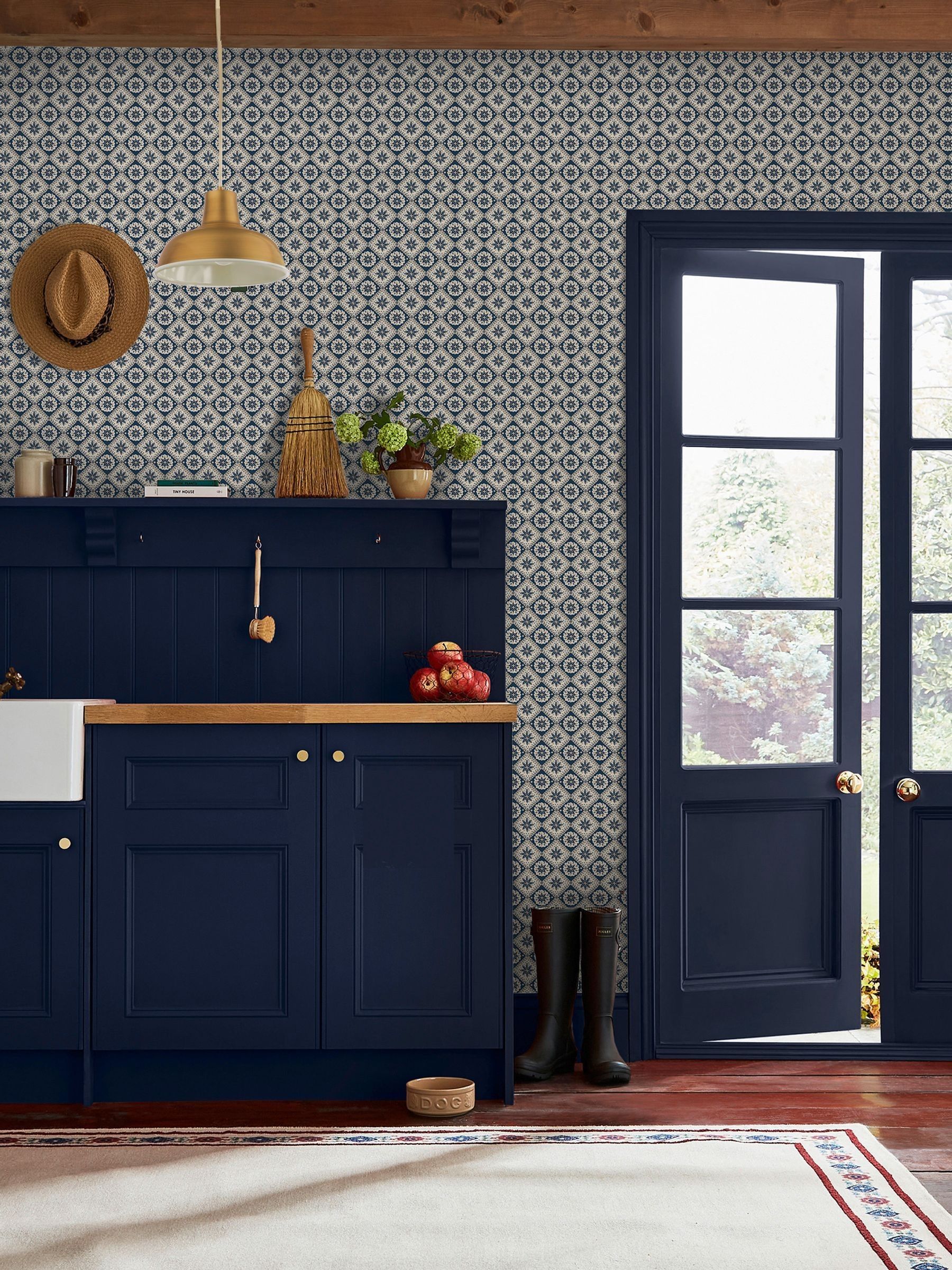 Navy Cream Meadow Geo 10M Wallpaper - Image 1 of 5