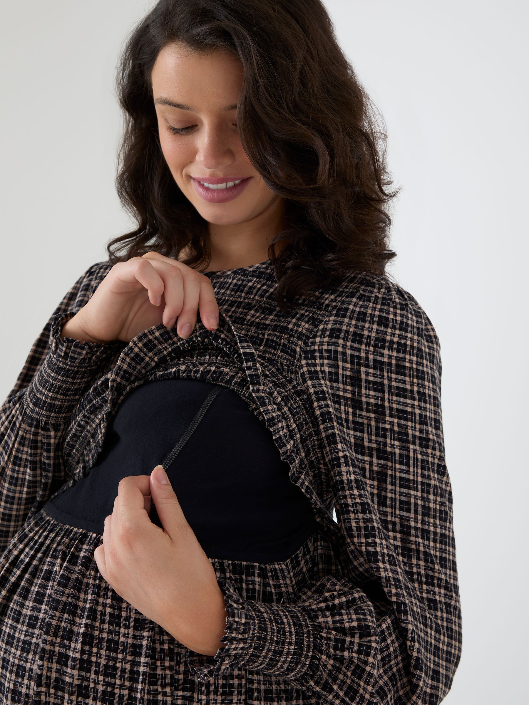 Black Check Long Sleeve Shirred Maternity Midi Dress - Image 4 of 4
