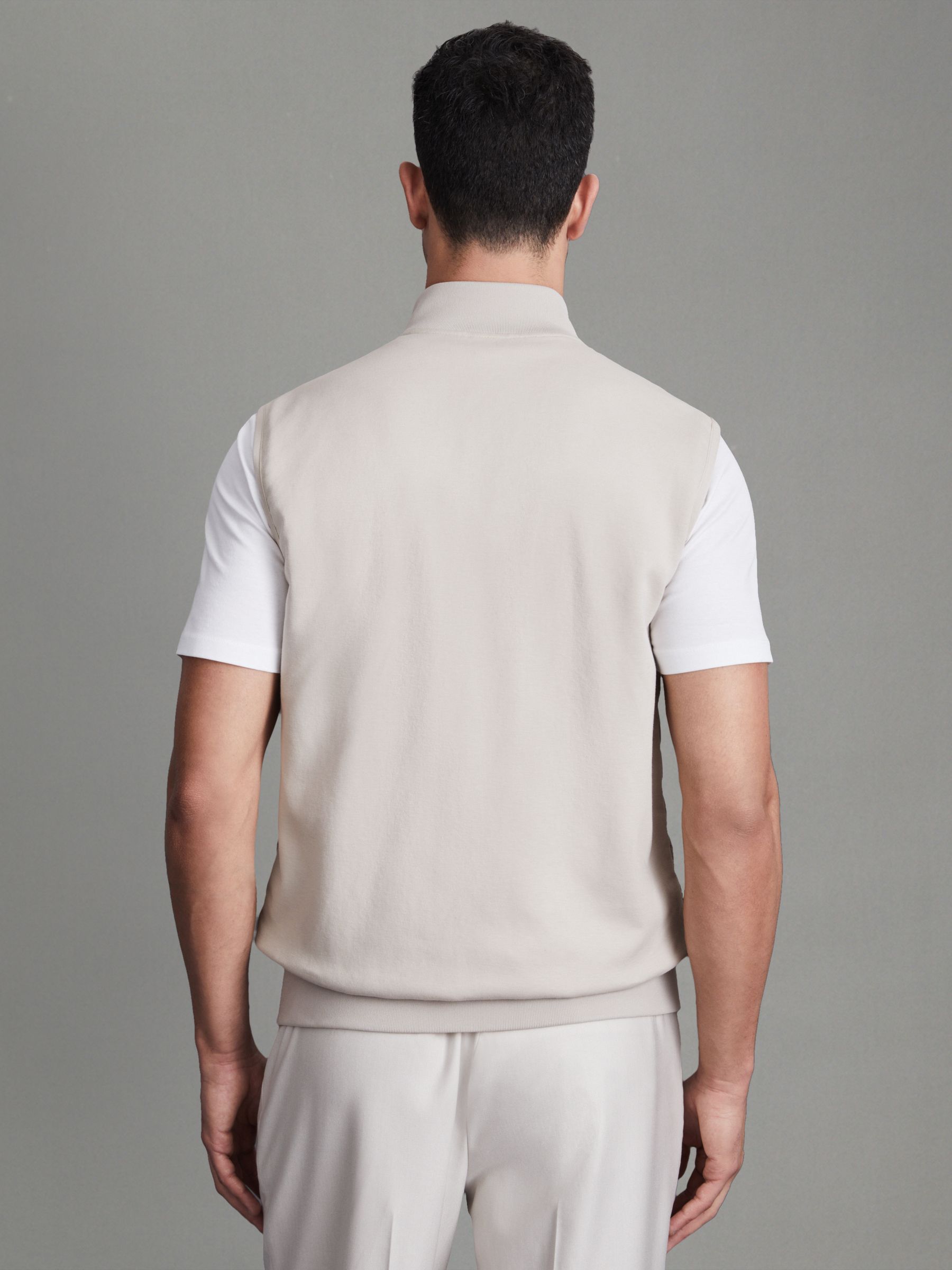 Hybrid Quilt and Knit Zip-Through Gilet in Stone - Image 5 of 6