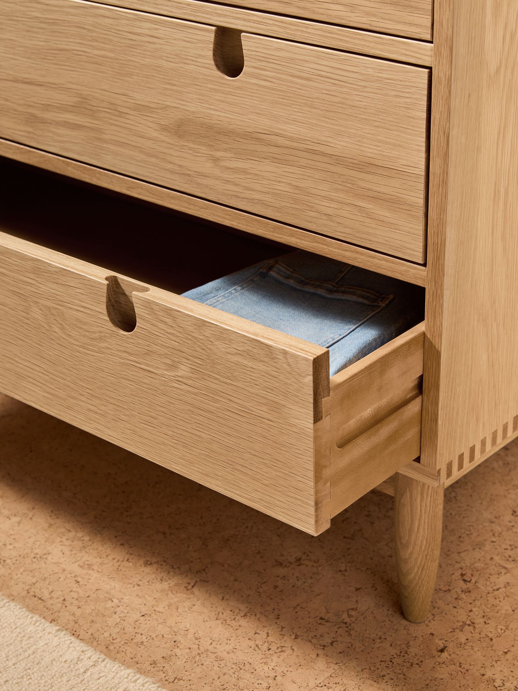 Penn 3 Drawer Chest of Drawers in Oak - Image 2 of 6