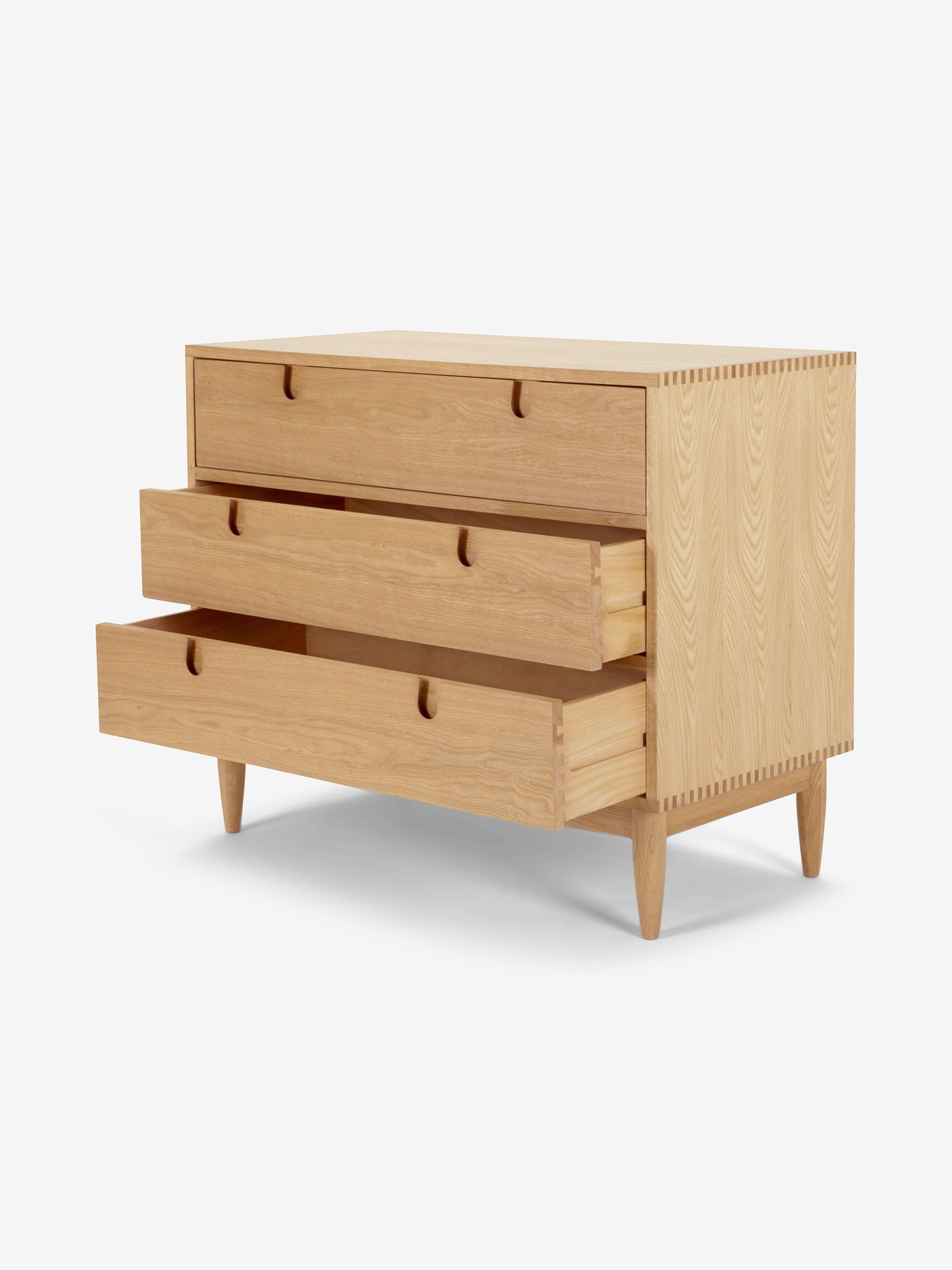 Penn 3 Drawer Chest of Drawers in Oak - Image 5 of 6