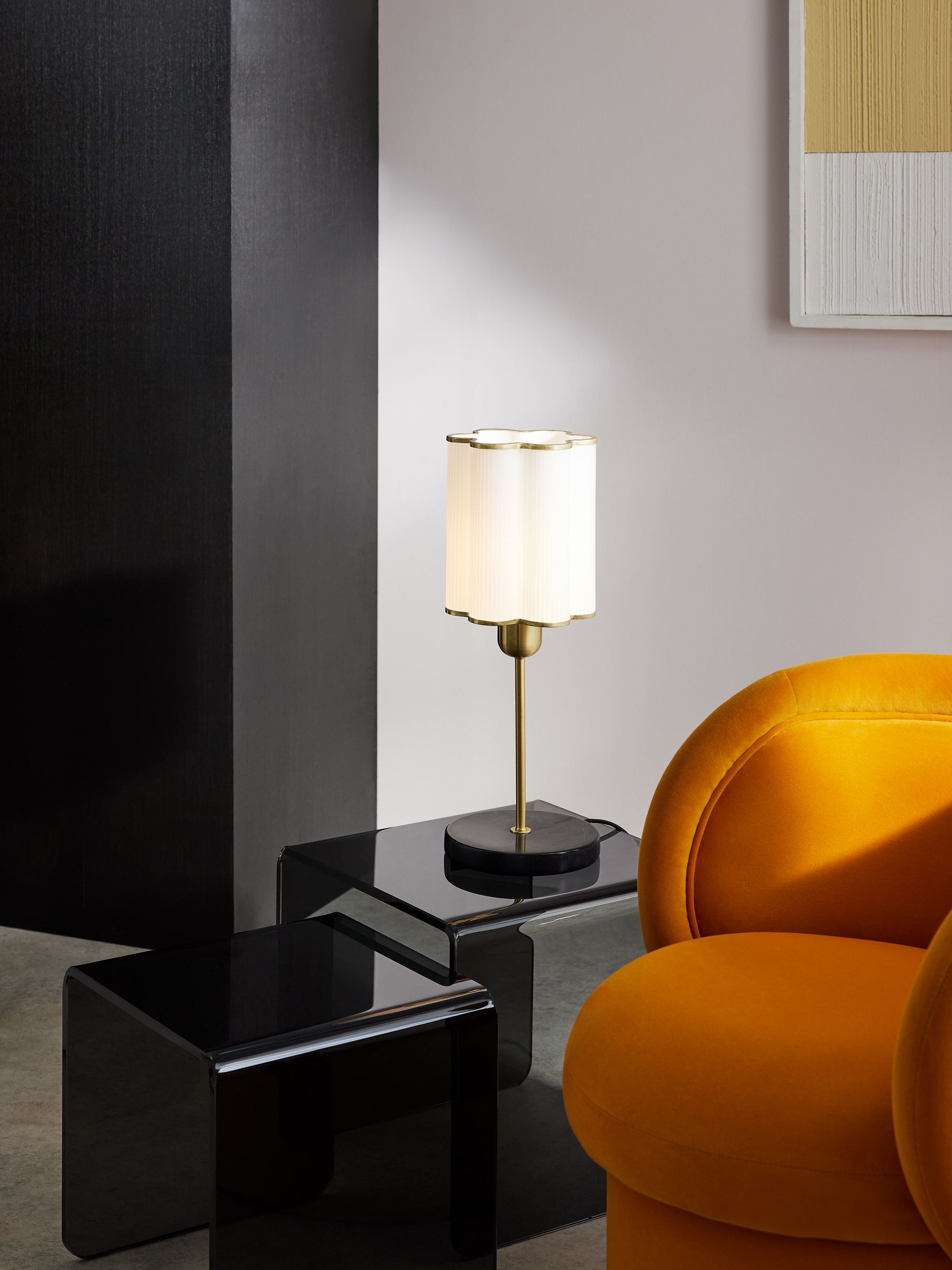 Stella Table Lamp in Brass - Image 1 of 4 Stella Table Lamp in Brass - Image 1 of 4