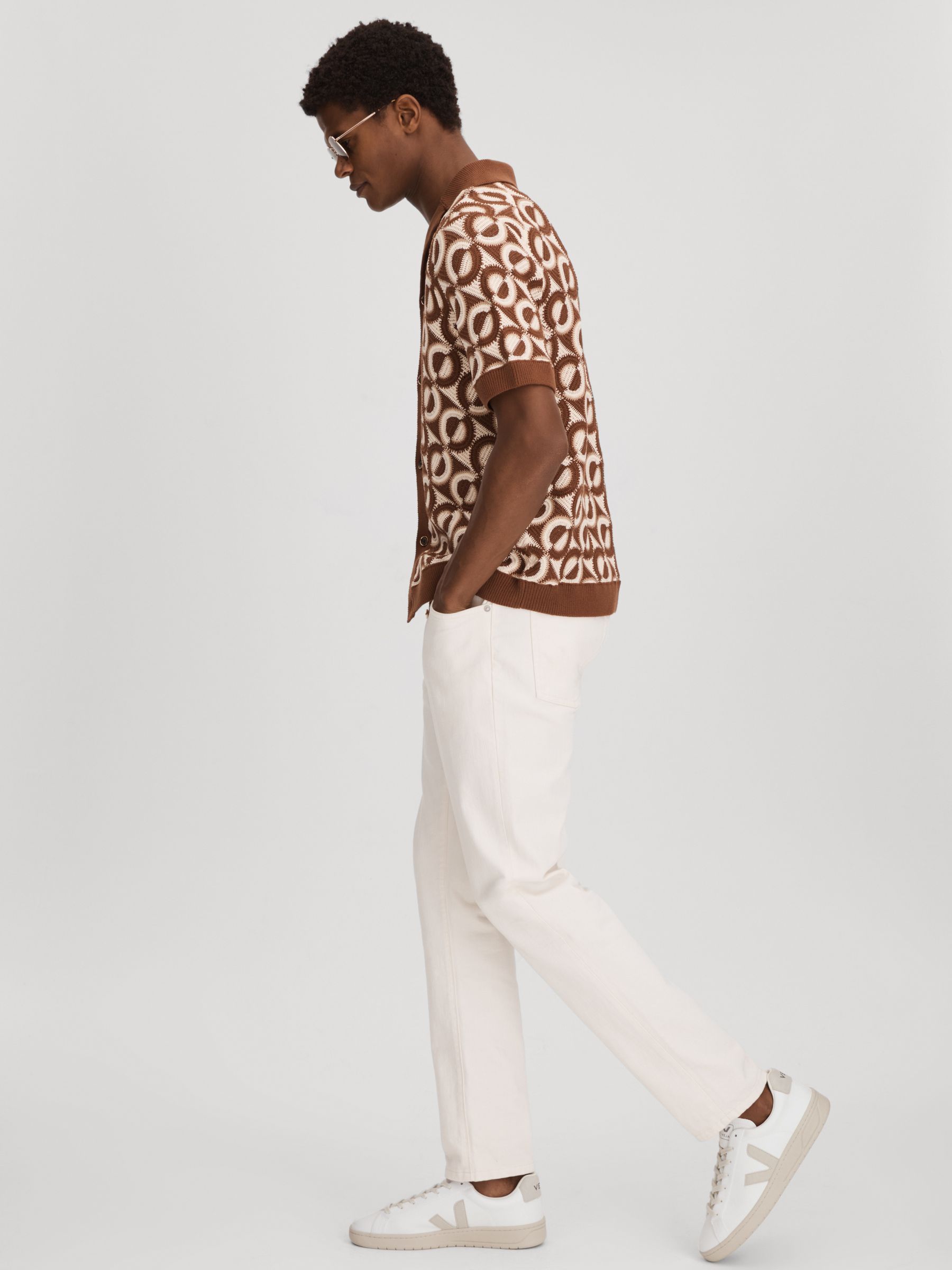 Veja Vegan Leather Trainers in White/Natural - Image 2 of 5