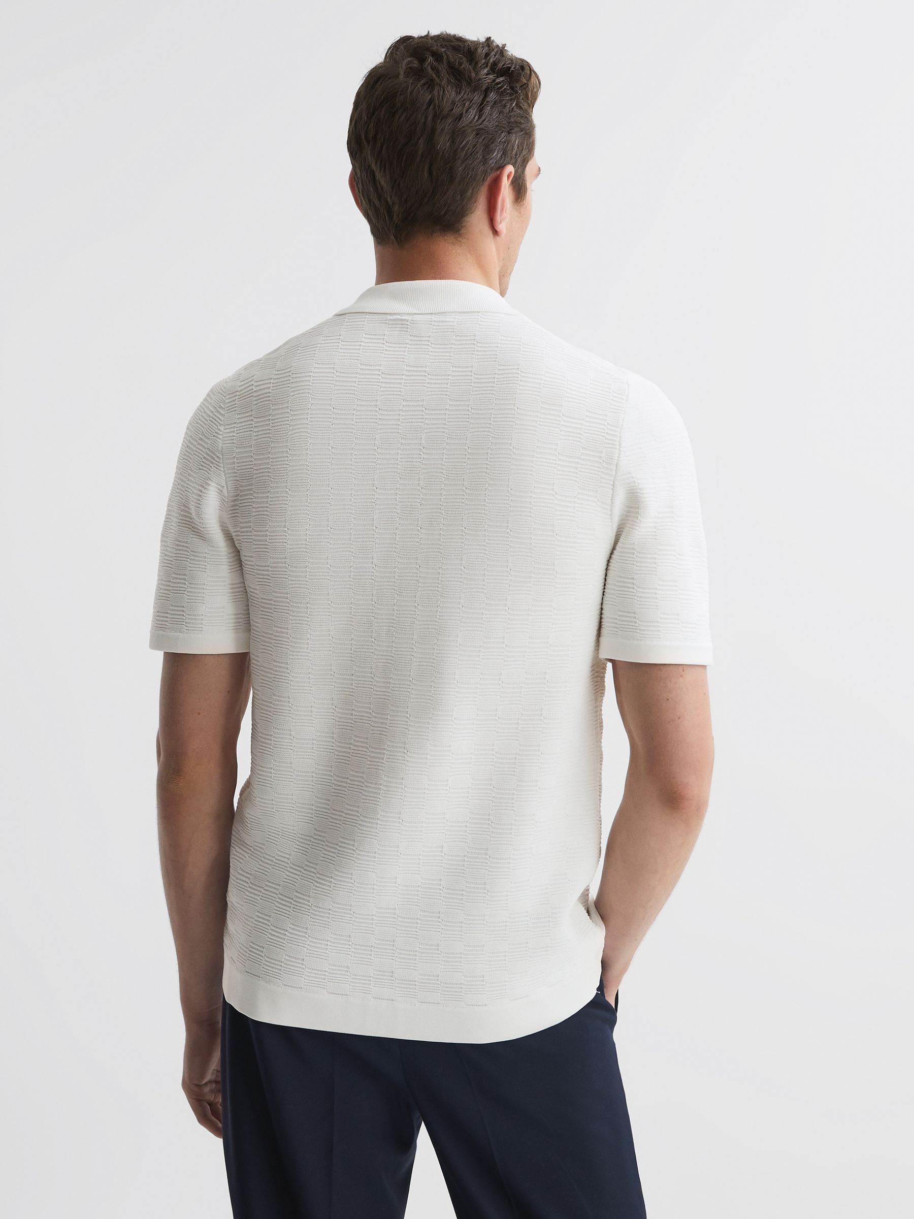 Textured Cuban Collar Button-Through Shirt in White - Image 4 of 4