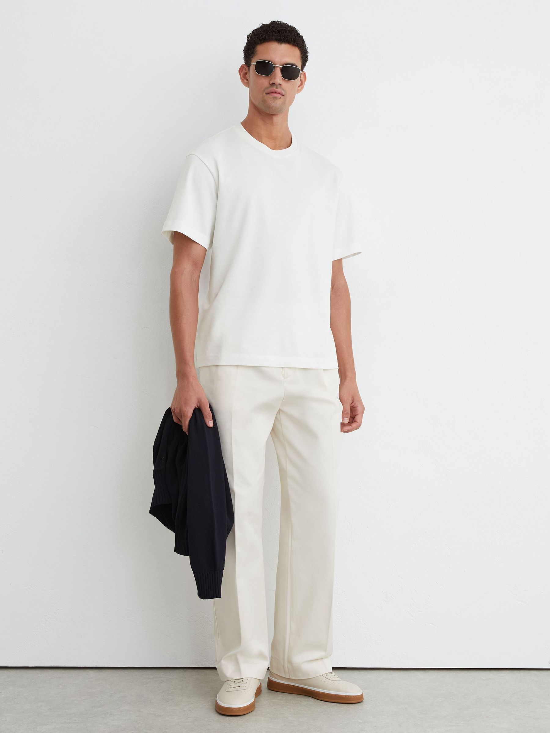 Cotton Beach-Print Relaxed-Fit T-Shirt in White - Image 3 of 6
