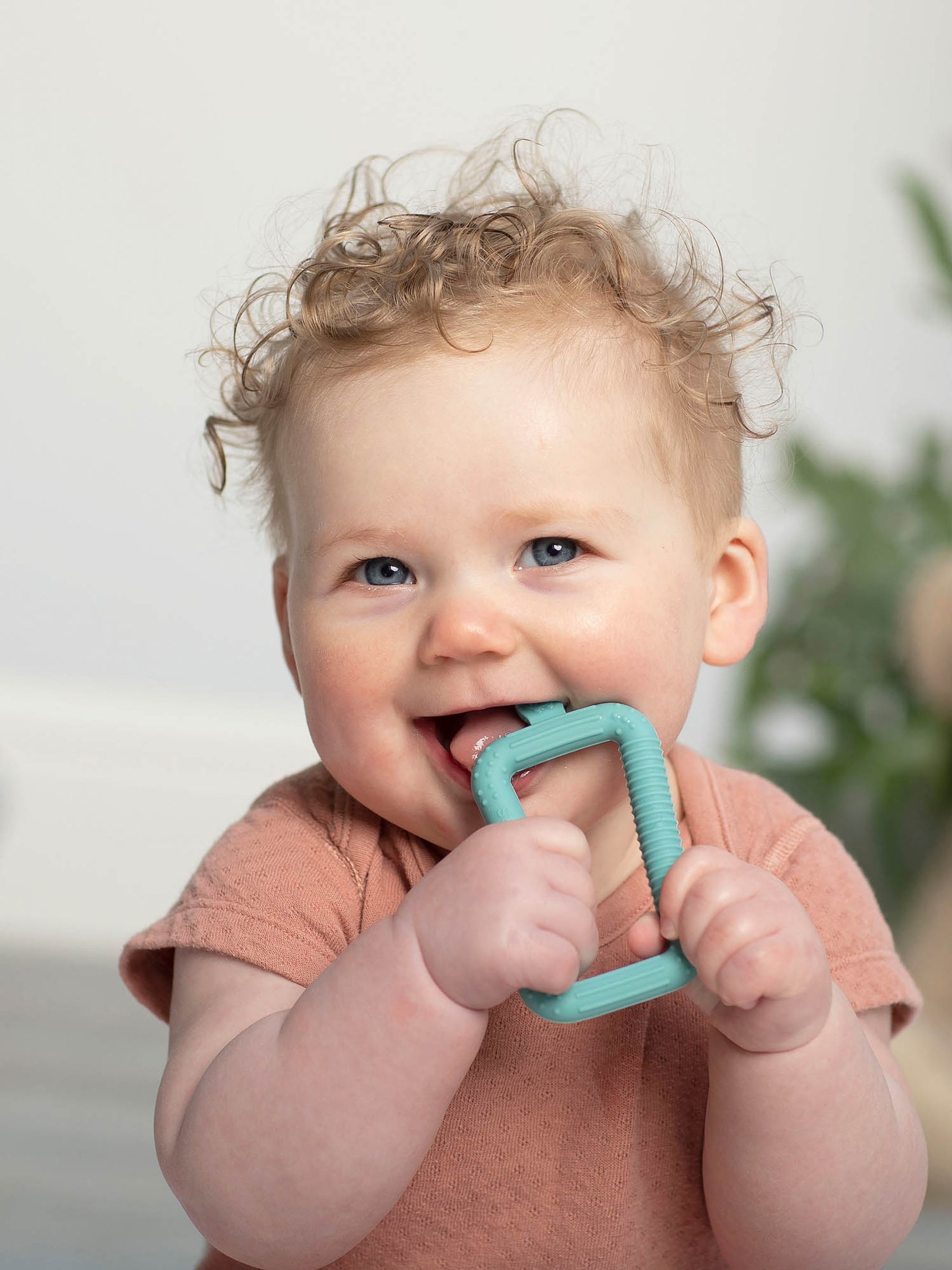 Cheeky Chompers Flexi-Brush, Baby's Starter Toothbrush 2 Pack - Image 6 of 6