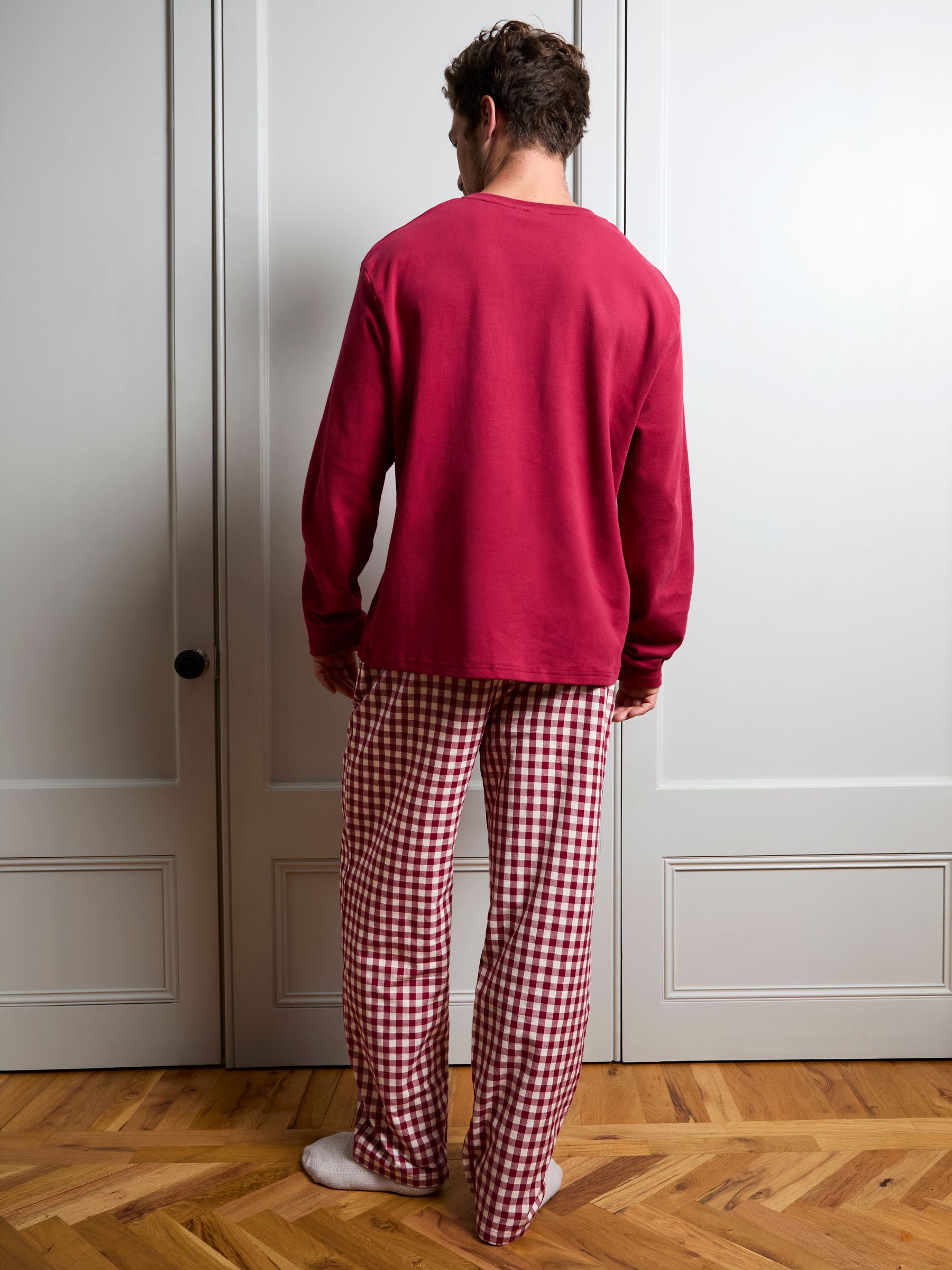 Red Gingham Men's Christmas Pyjamas - Image 4 of 6