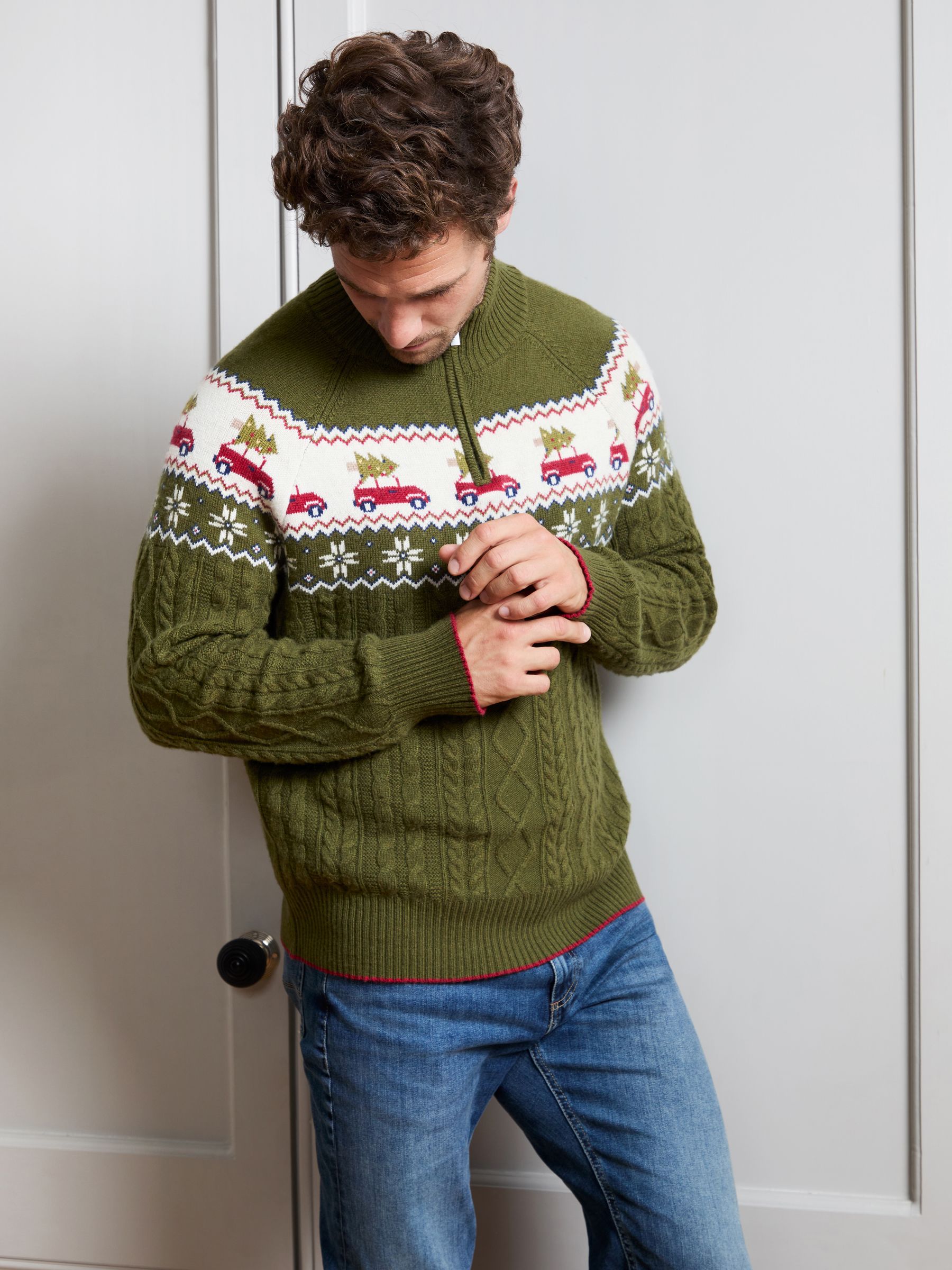 Dark Green Men's Long Sleeve Christmas Car Fairisle Jumper - Image 4 of 4