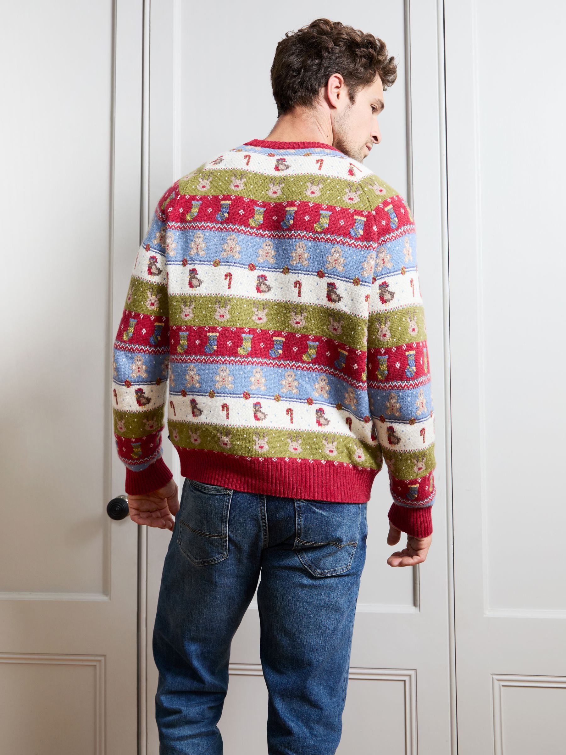 Multi Christmas Men's Long Sleeve Character Fairisle Jumper - Image 4 of 5