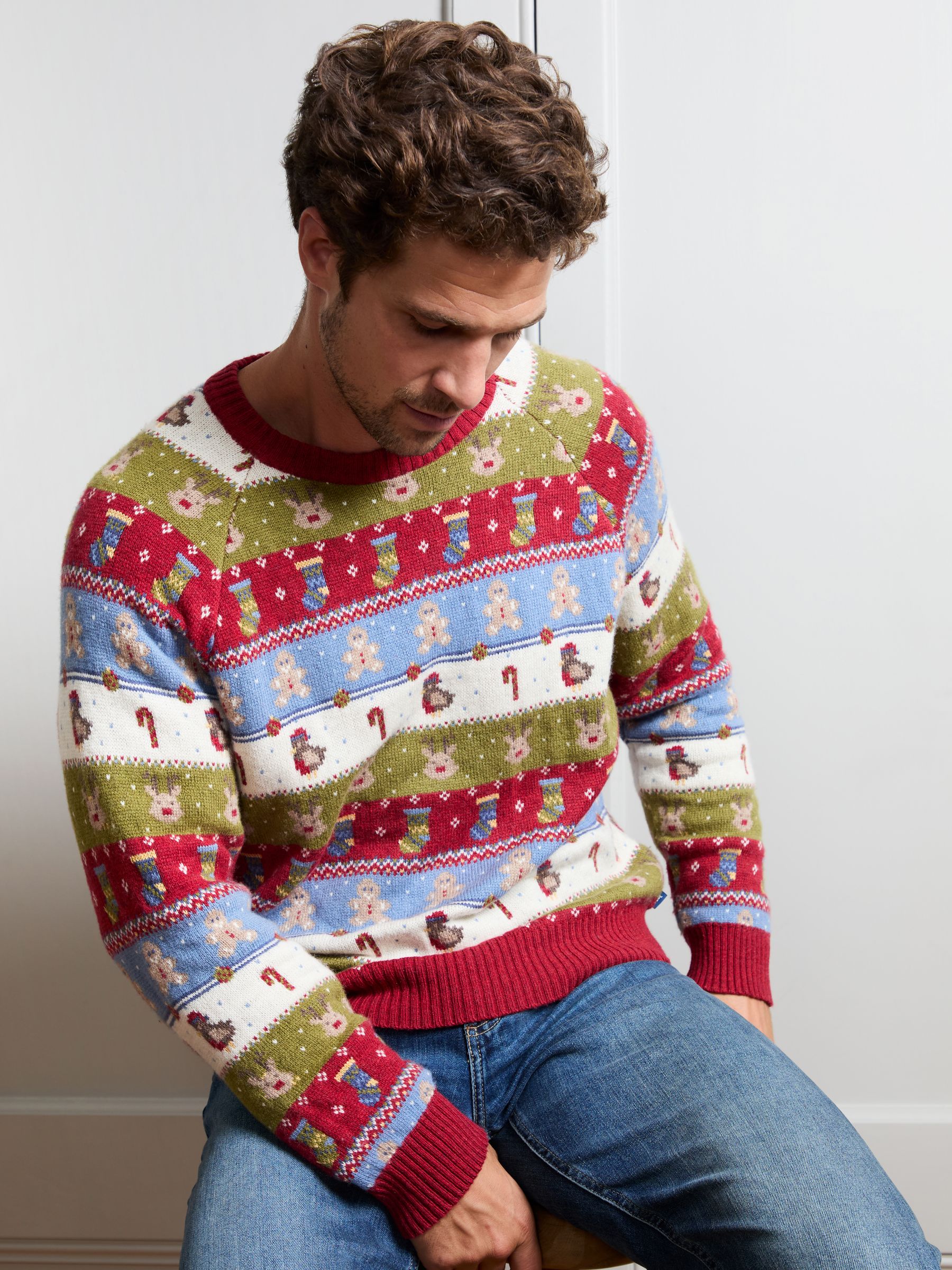Multi Christmas Men's Long Sleeve Character Fairisle Jumper - Image 5 of 5 Multi Christmas Men's Long Sleeve Character Fairisle Jumper - Image 5 of 5