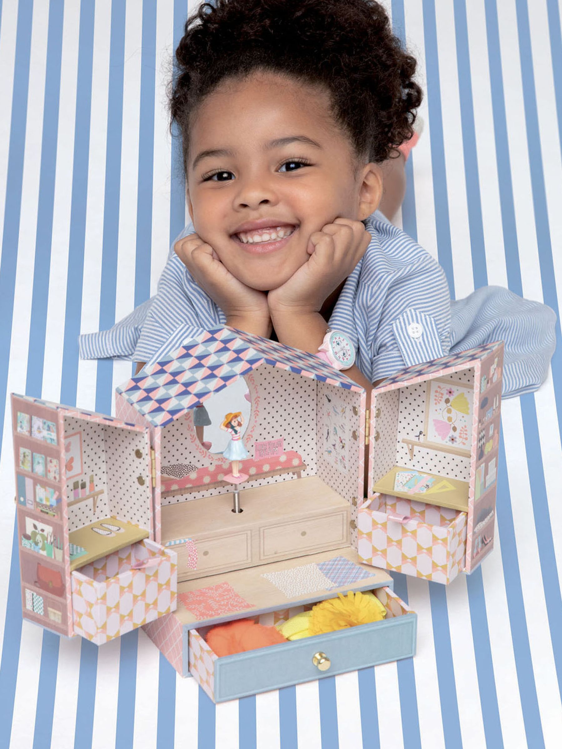 Djeco Tinou Shop Musical Box - Image 3 of 3