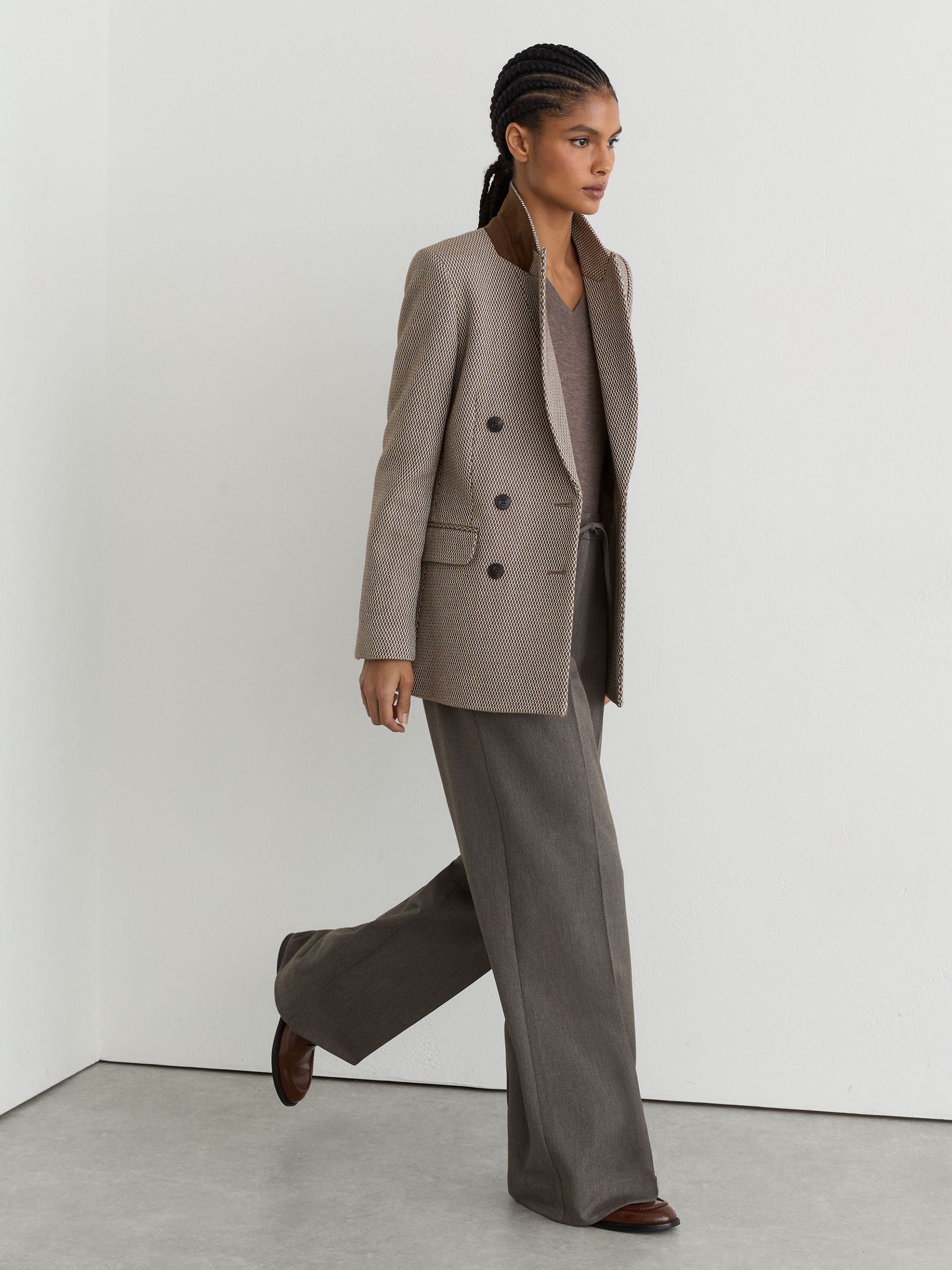 Wide-Leg Pull-On Drawstring Trousers in Neutral - Image 5 of 7