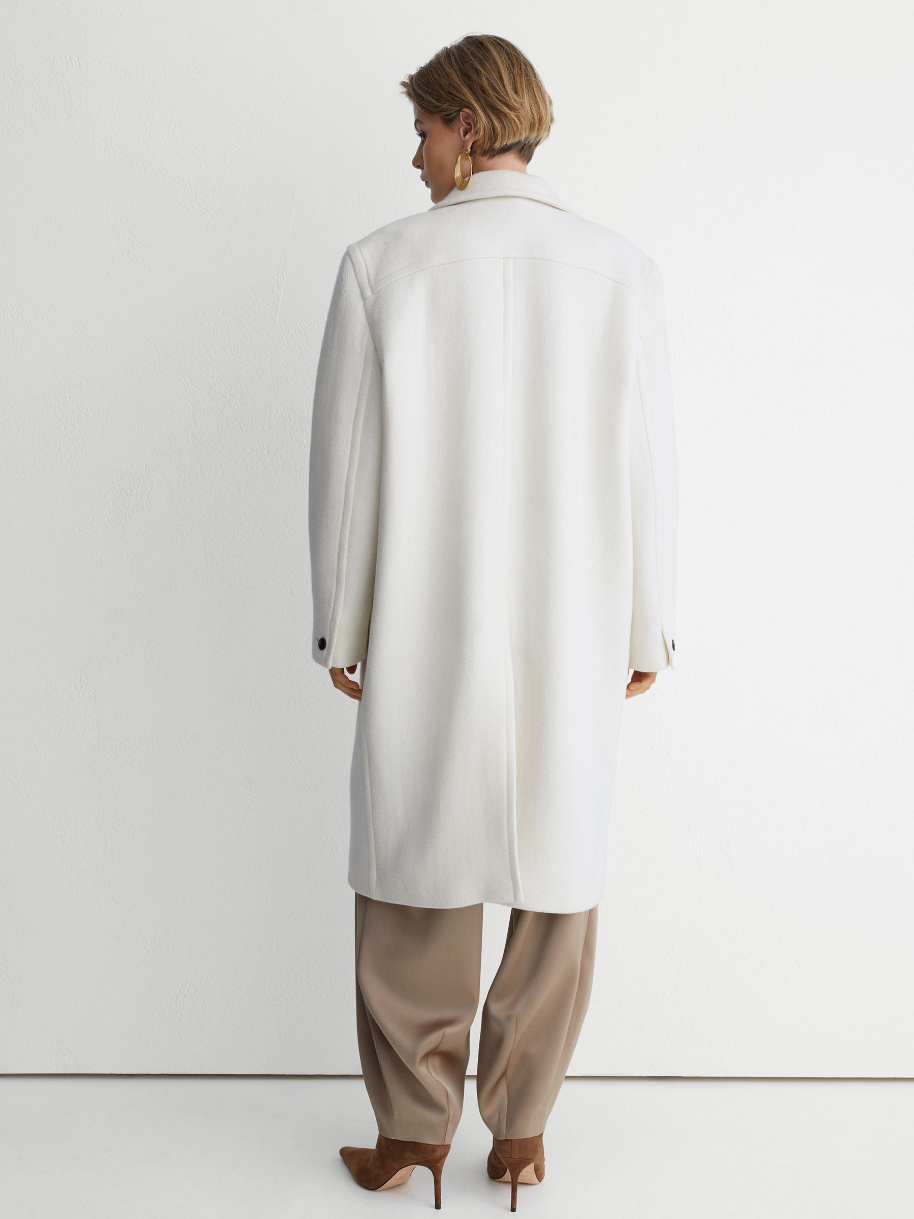 Atelier Wool-Blend Double-Breasted Relaxed Coat in Cream - Image 6 of 8