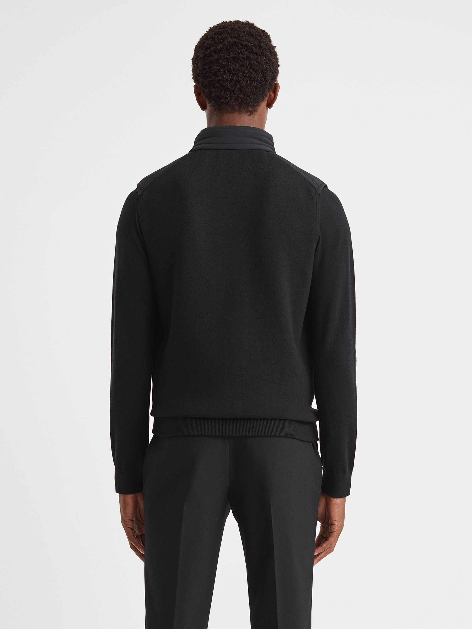 Hybrid Quilt and Knit Zip-Through Gilet in Black - Image 5 of 6