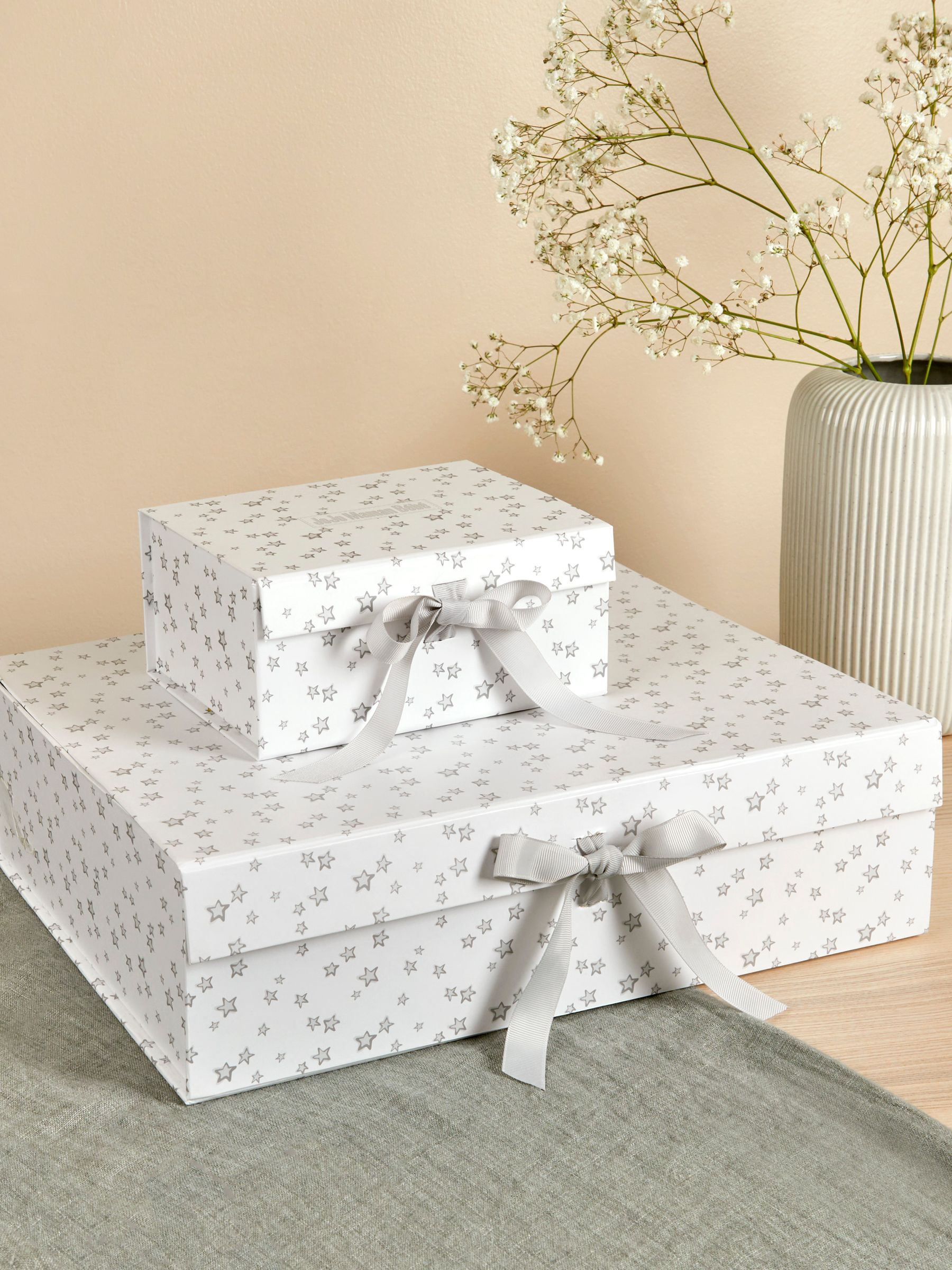 Large Star Gift Box - Image 2 of 2
