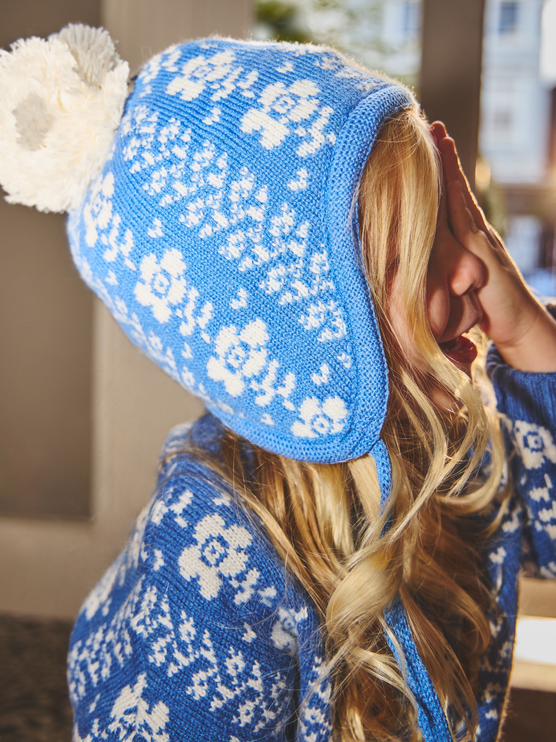 Blue Floral Knit Cardigan - Image 2 of 6 Blue Floral Knit Cardigan - Image 2 of 6