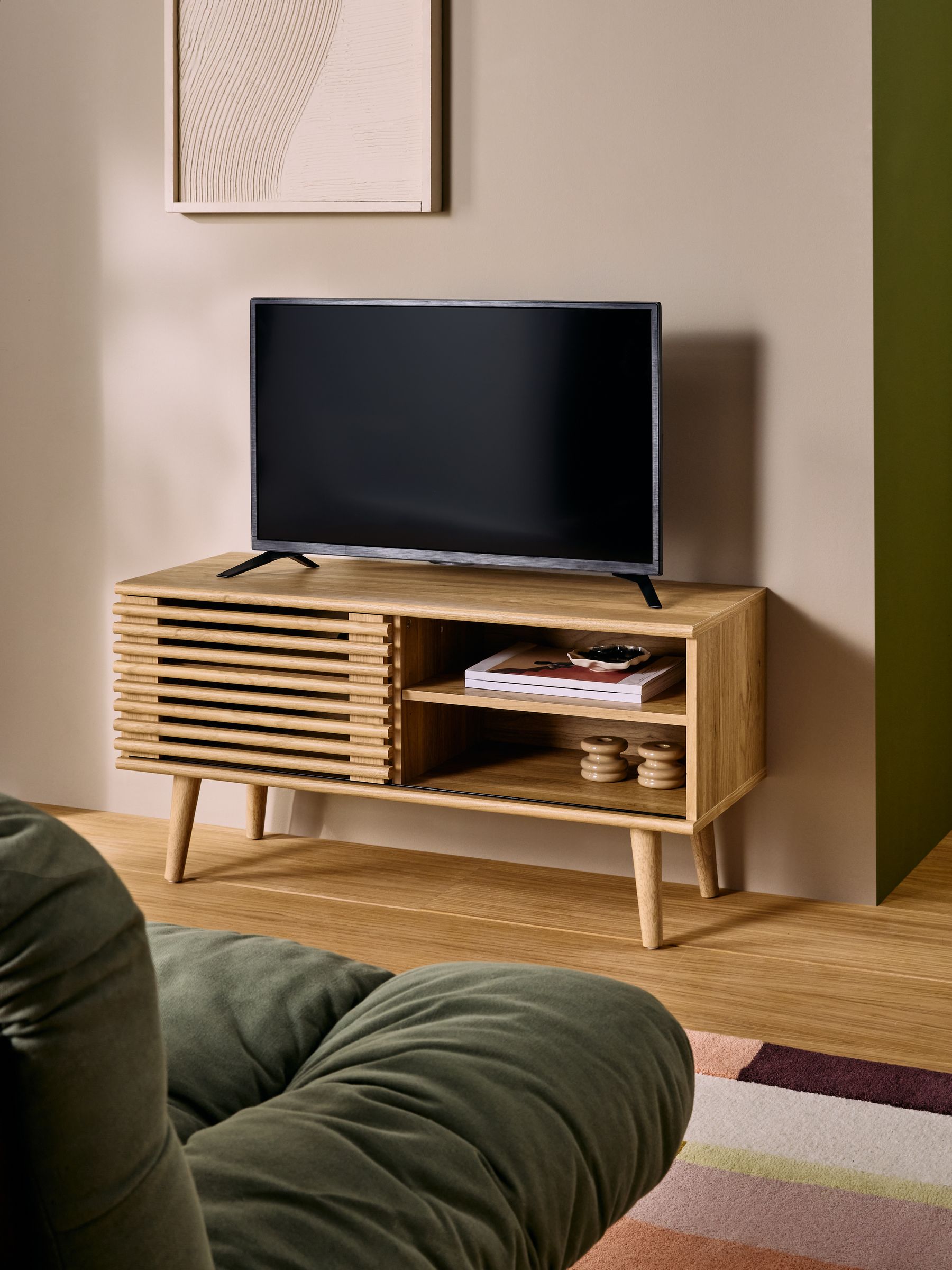 Tulma Regular TV Unit Up to 55 Inch in Oak - Image 2 of 6