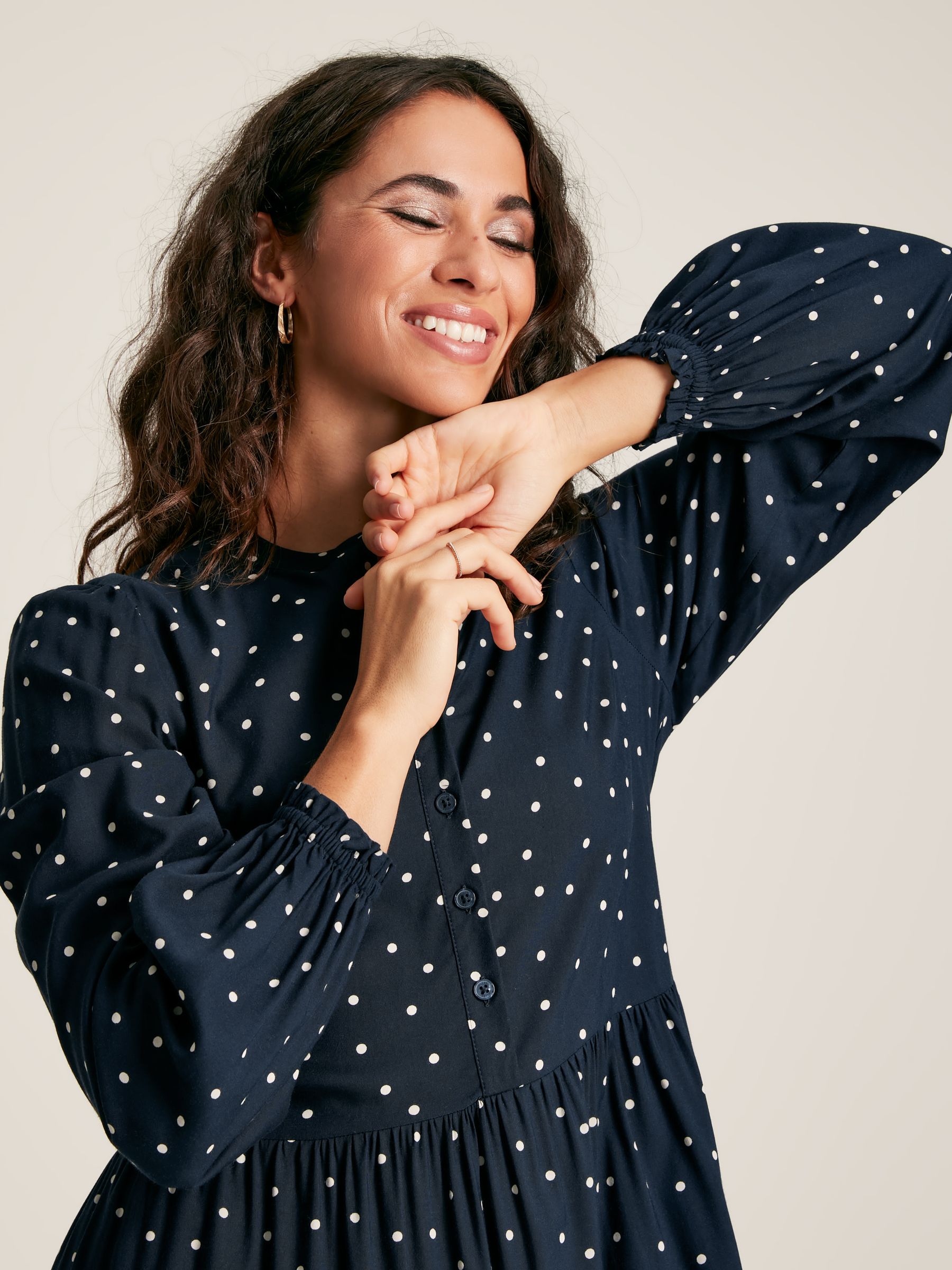 Robyn Navy/White Balloon Sleeve Midi Dress - Image 6 of 6 Robyn Navy/White Balloon Sleeve Midi Dress - Image 6 of 6