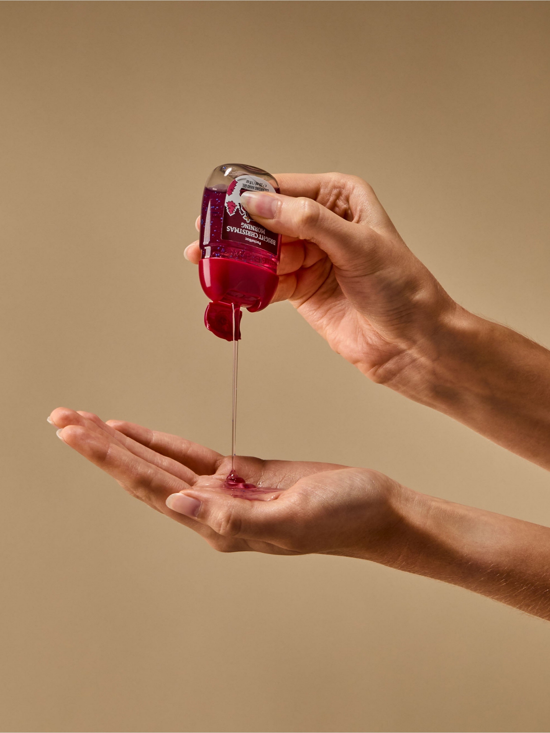 Bright Christmas Morning Pocketbac Cleansing Hand Gel 29ml - Image 2 of 3
