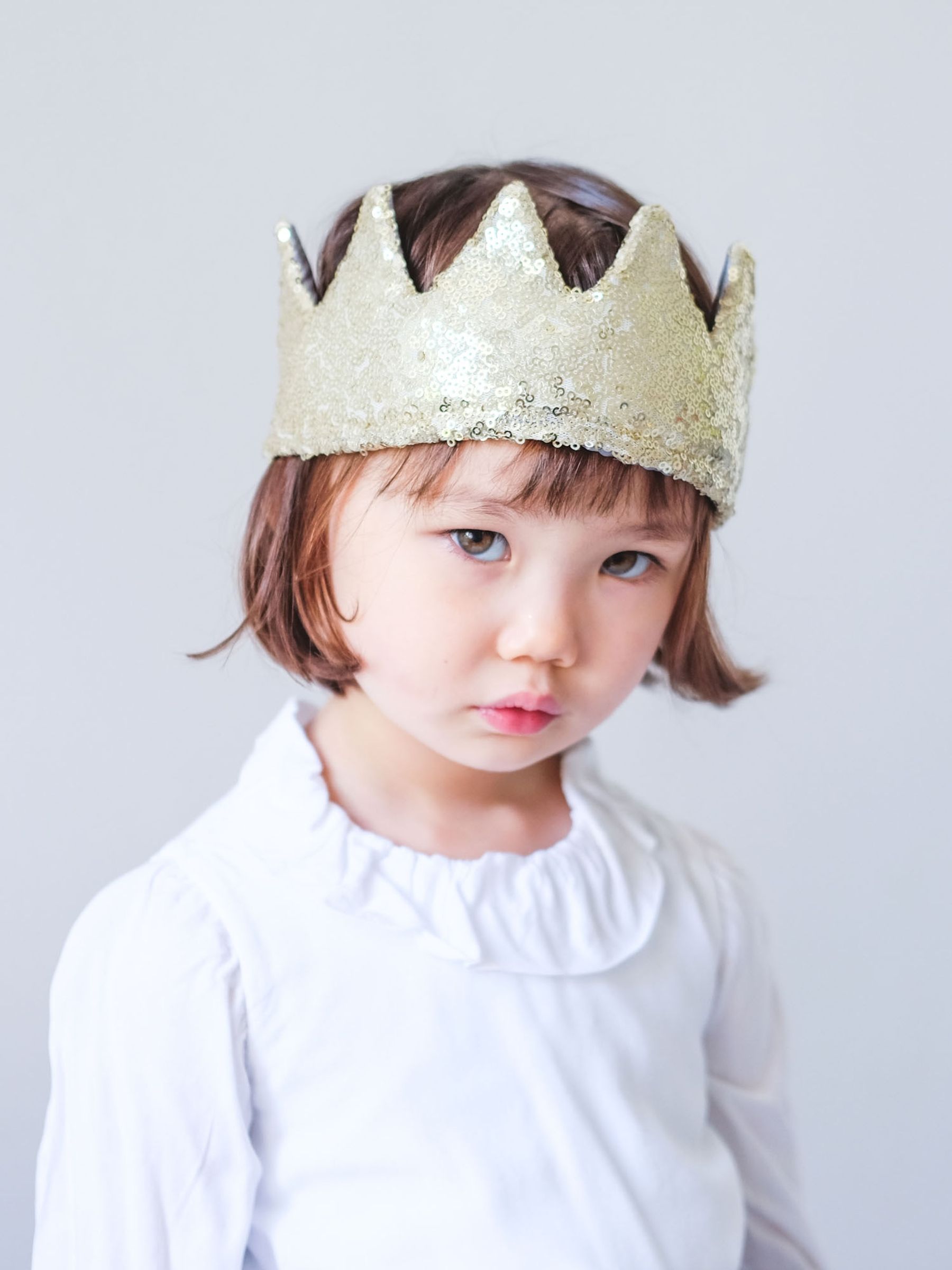 Mimi & Lula Sequin Gold Crown - Image 7 of 7