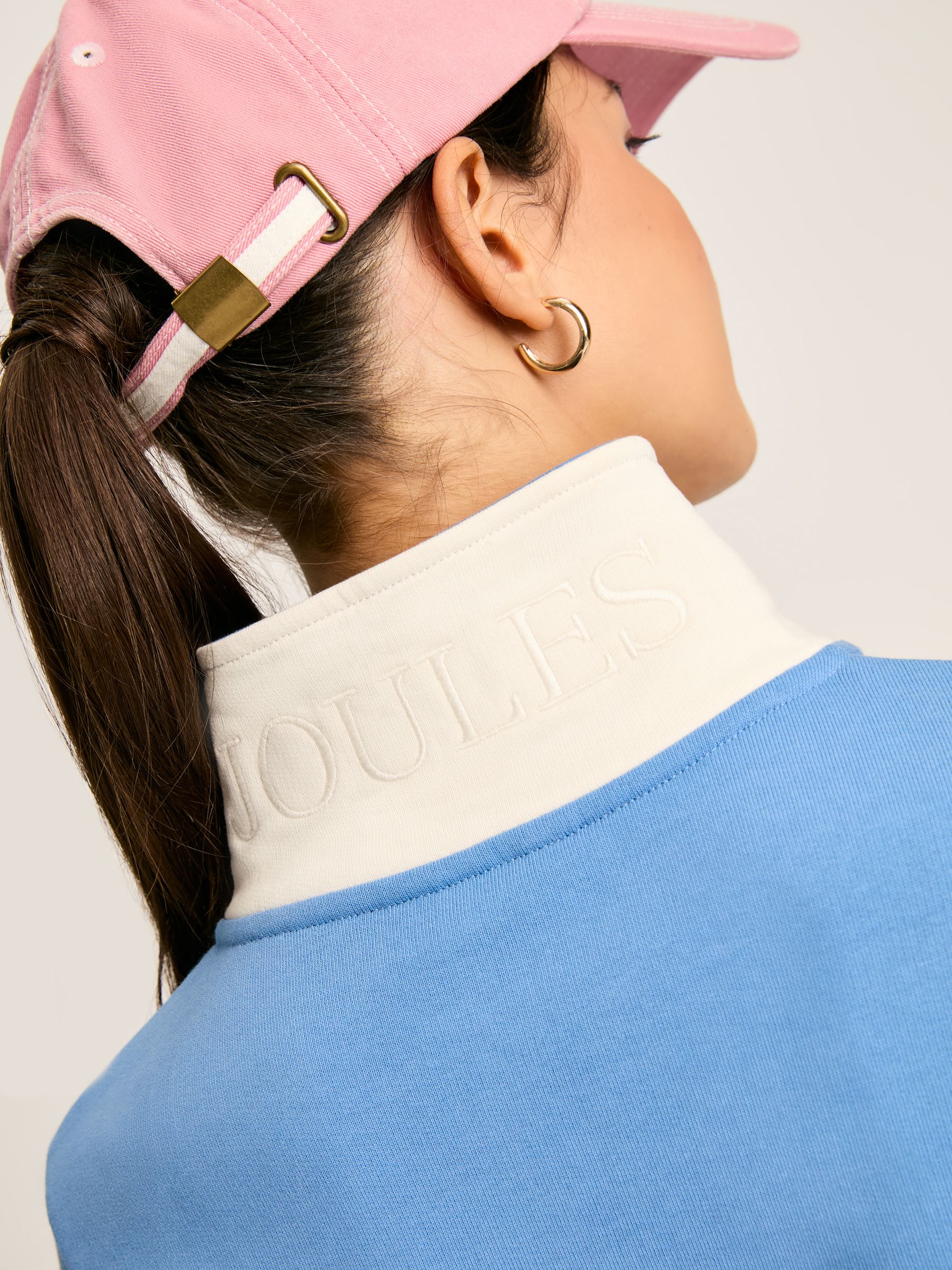 Tadley Blue & White Quarter Zip Sweatshirt - Image 6 of 7