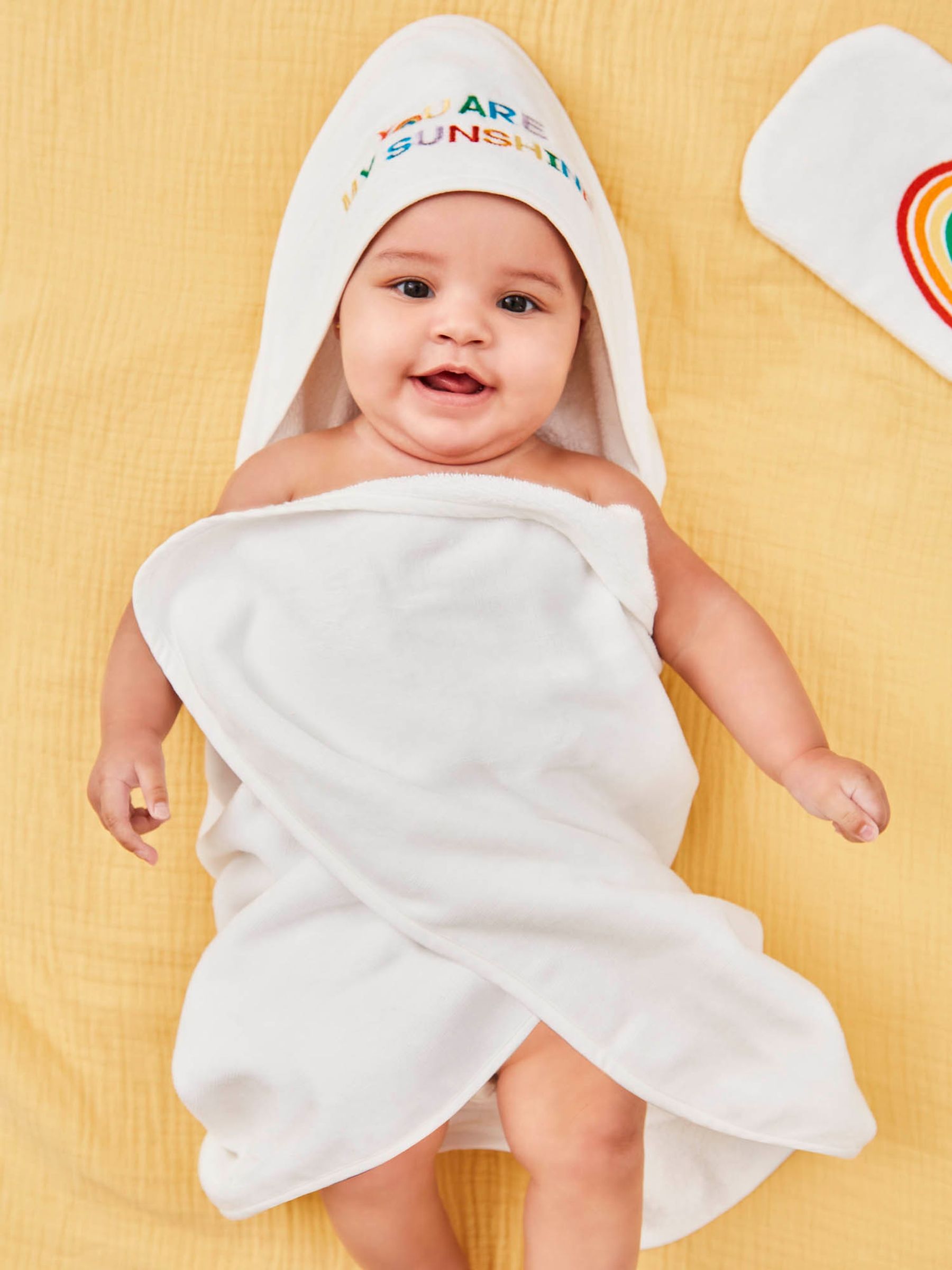 Rainbow Hooded Towel & Wash Mitt - Image 1 of 5