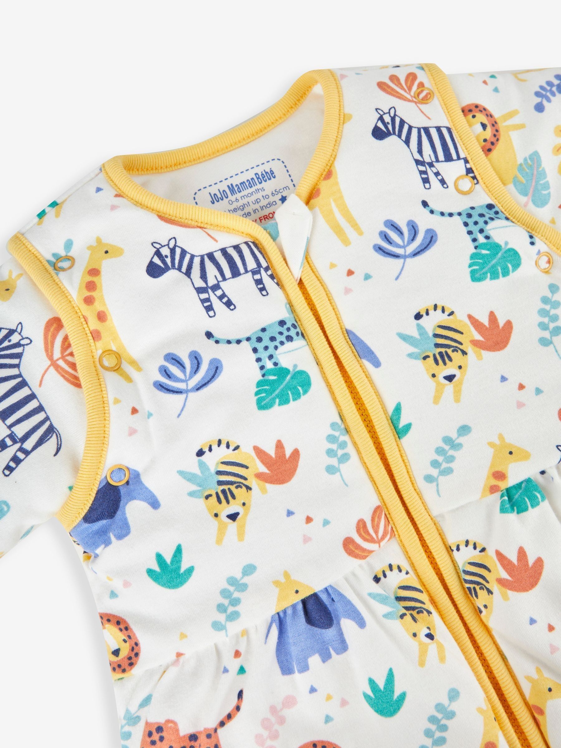 White Safari 3.5 Tog Baby Sleeping Bag - Image 5 of 6