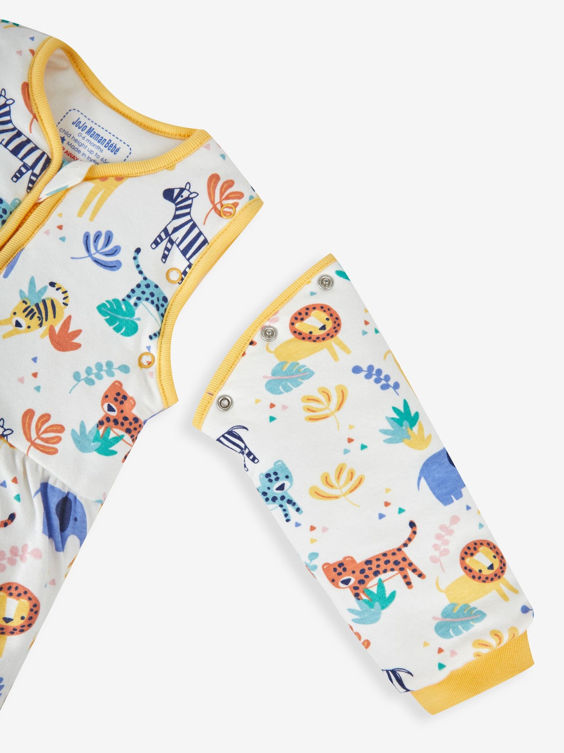 White Safari 3.5 Tog Baby Sleeping Bag - Image 6 of 6