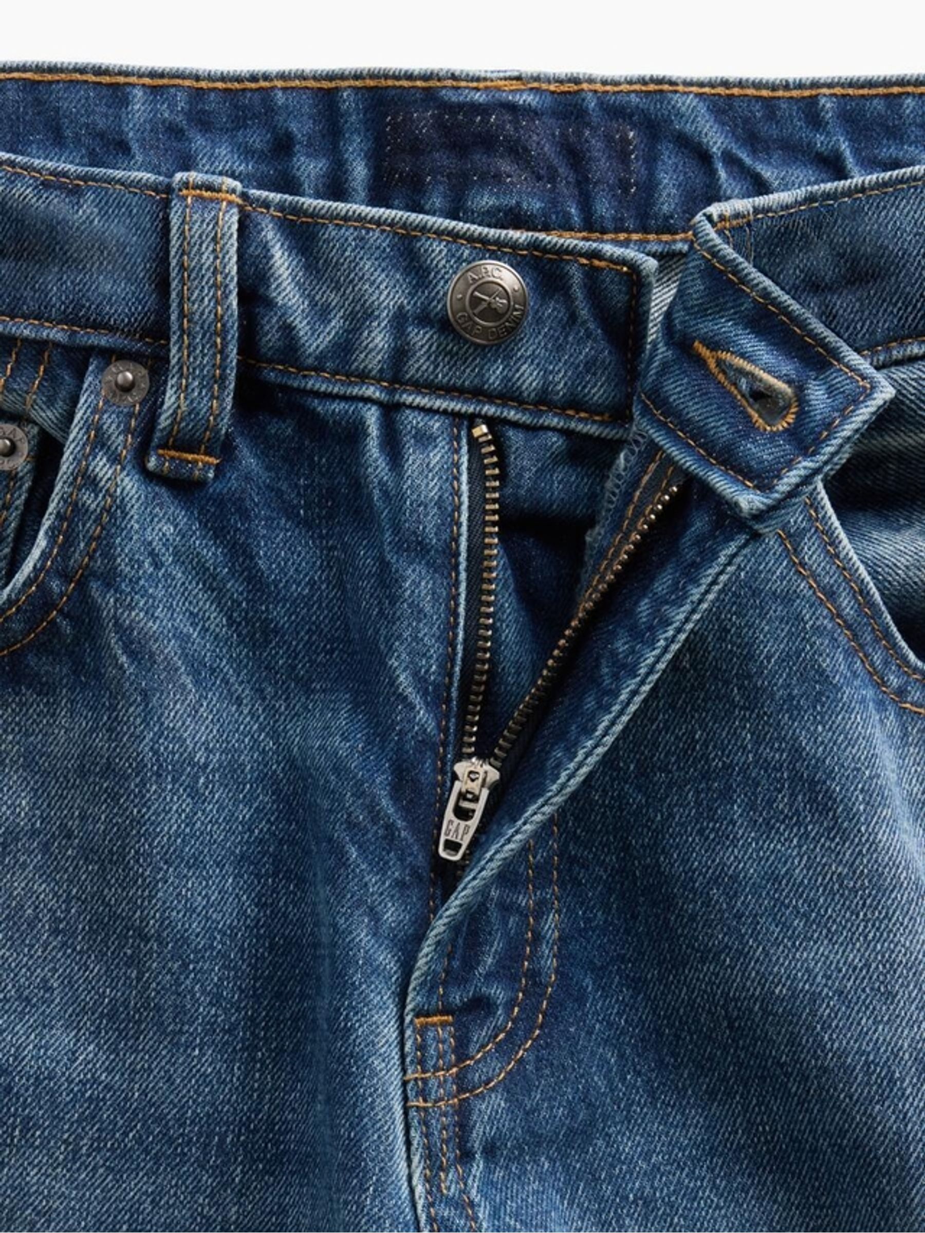 Gap x A.P.C. Mid Wash Low Rise ’90s Loose Jeans - Image 6 of 9