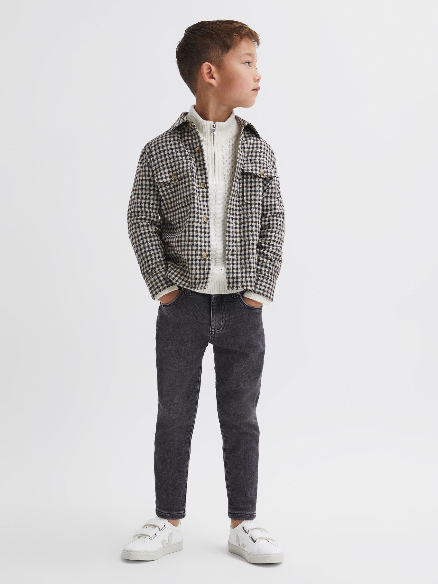Veja Leather Velcro Trainers in White/Natural - Image 3 of 6