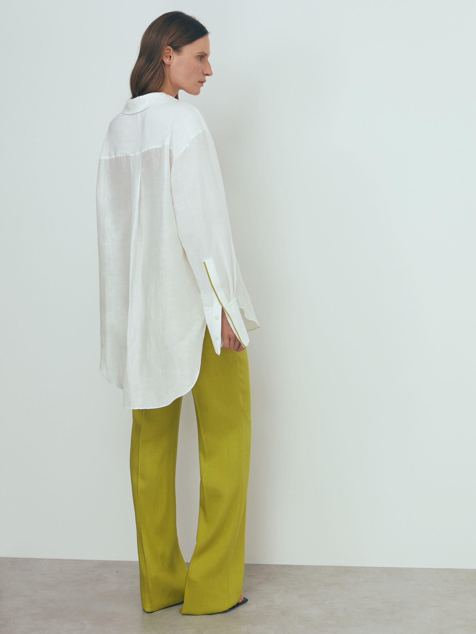 Atelier Linen Silk Contrast Button-Through Shirt in Ivory - Image 6 of 8