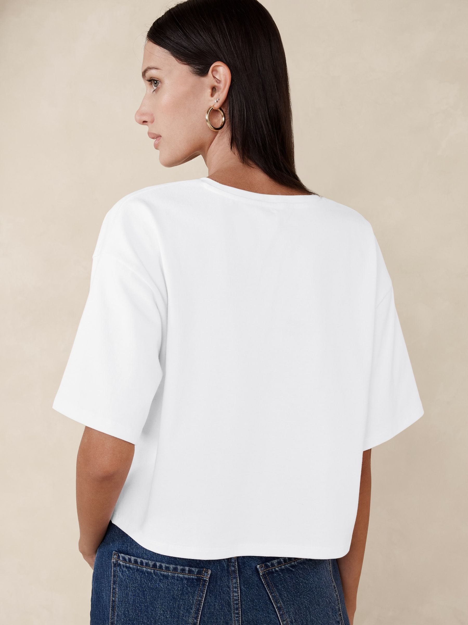 Banana Republic White Heavy Cotton Boxy Crop T-Shirt - Image 2 of 4