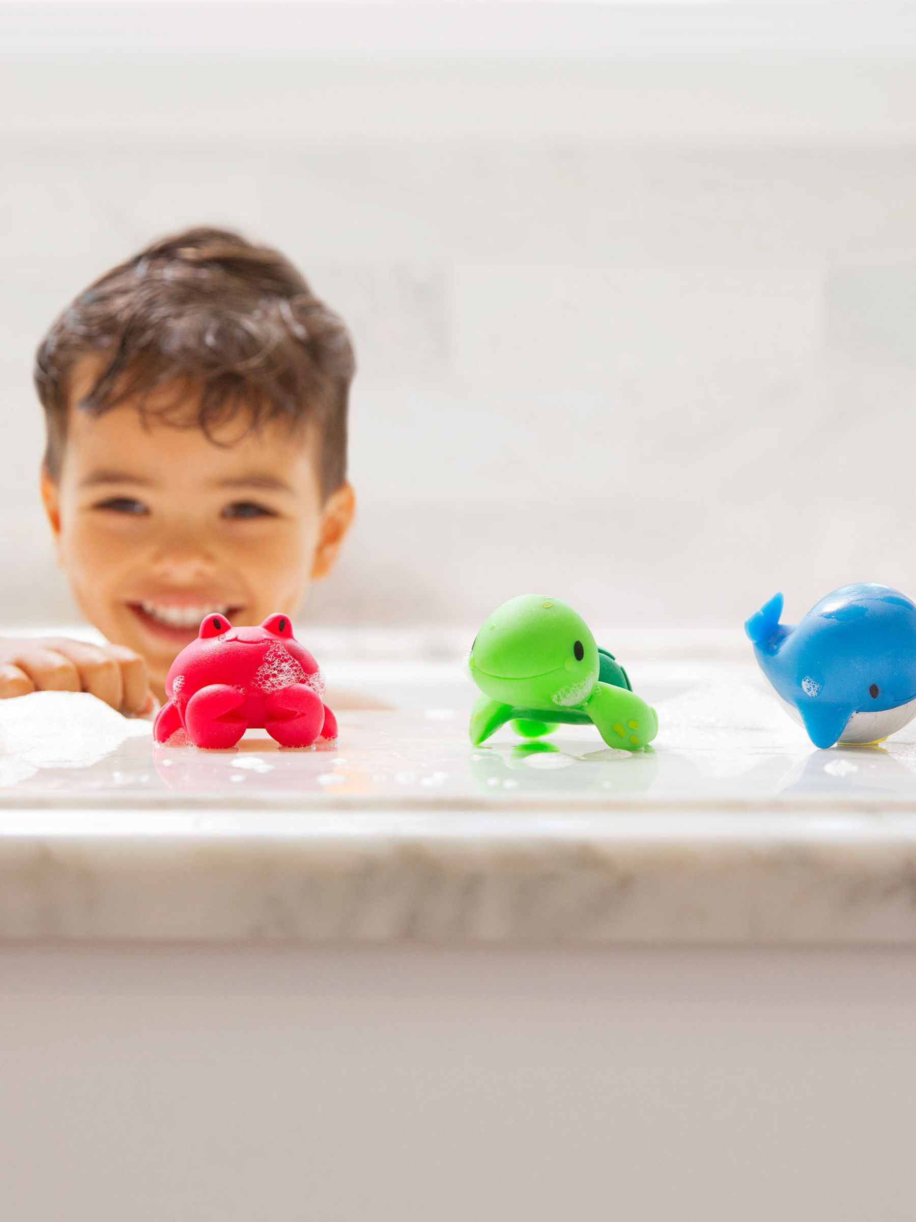 Munchkin Ocean™ Bath Squirters 8-Pack - Image 2 of 3