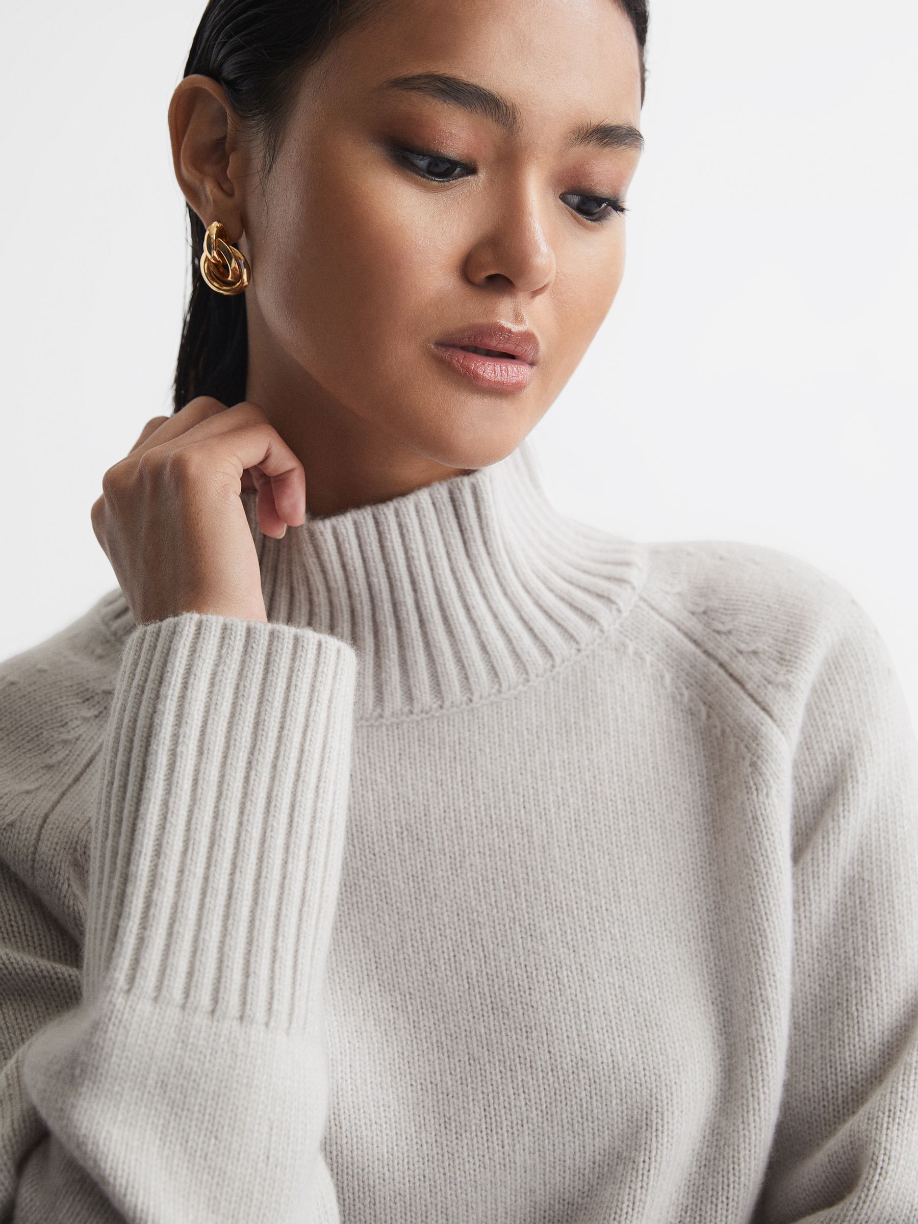 Casual Wool-Cashmere Funnel Neck Jumper in Grey - Image 1 of 5