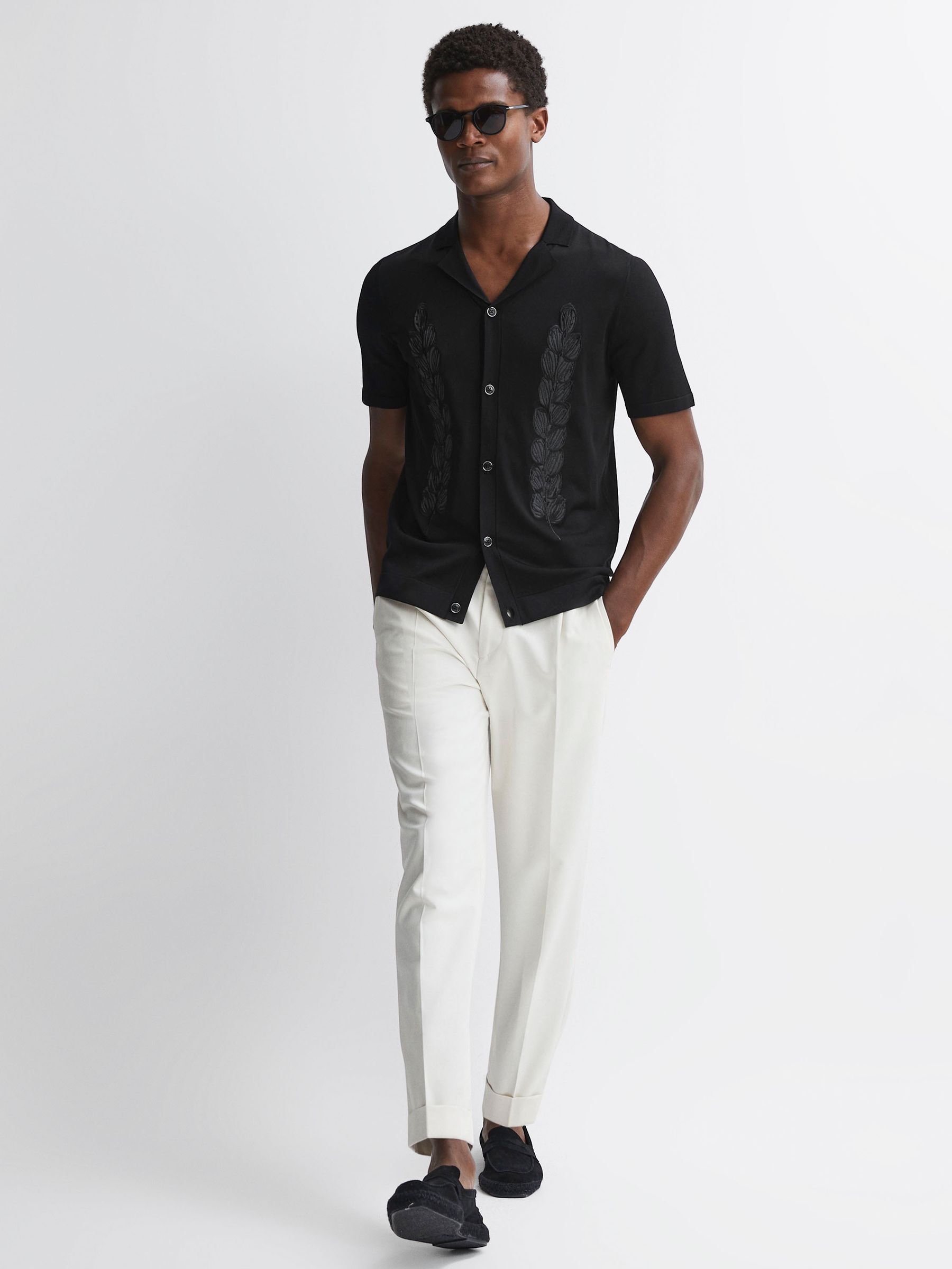 Embroidered Cuban Collar Button Through T-Shirt in Black - Image 3 of 4