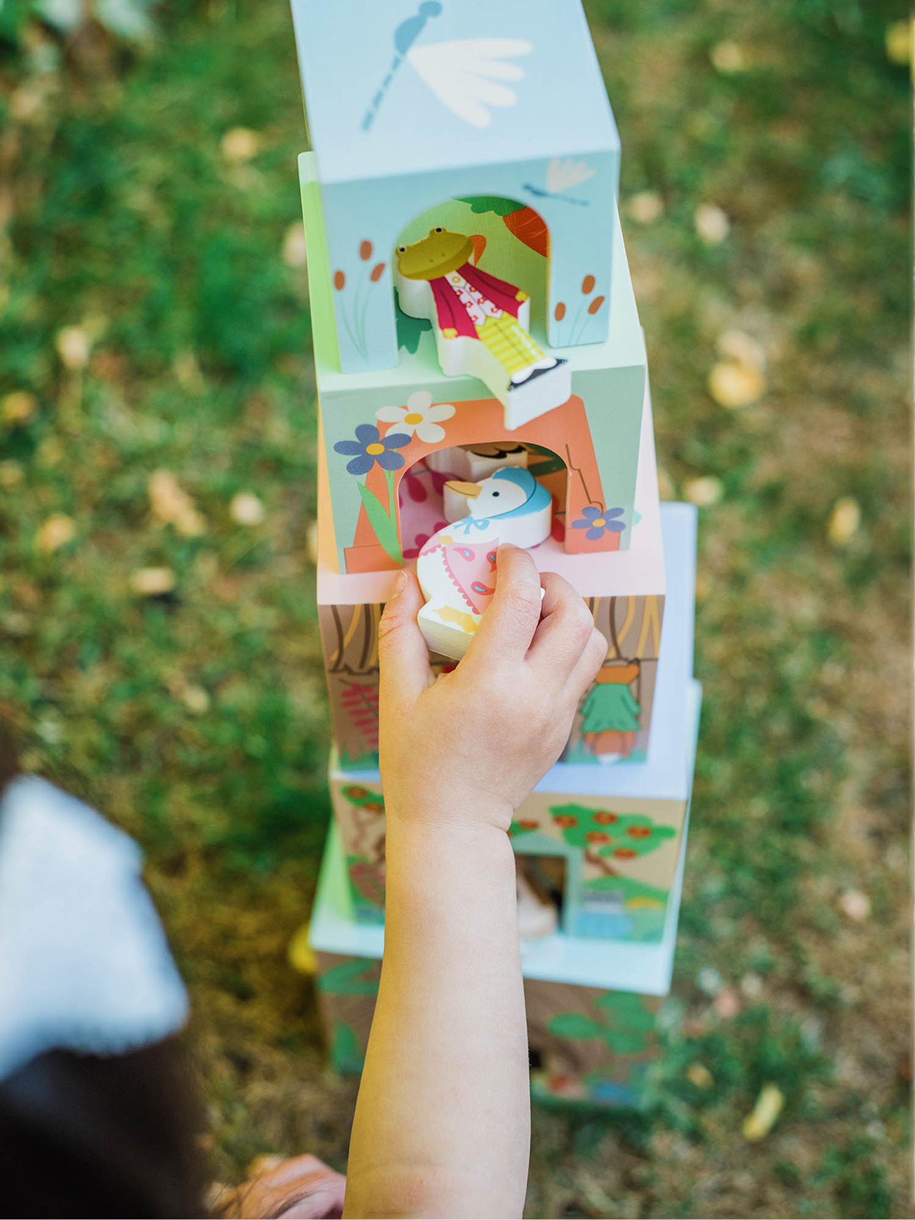 Peter Rabbit Wooden Stacking Cubes - Image 11 of 11