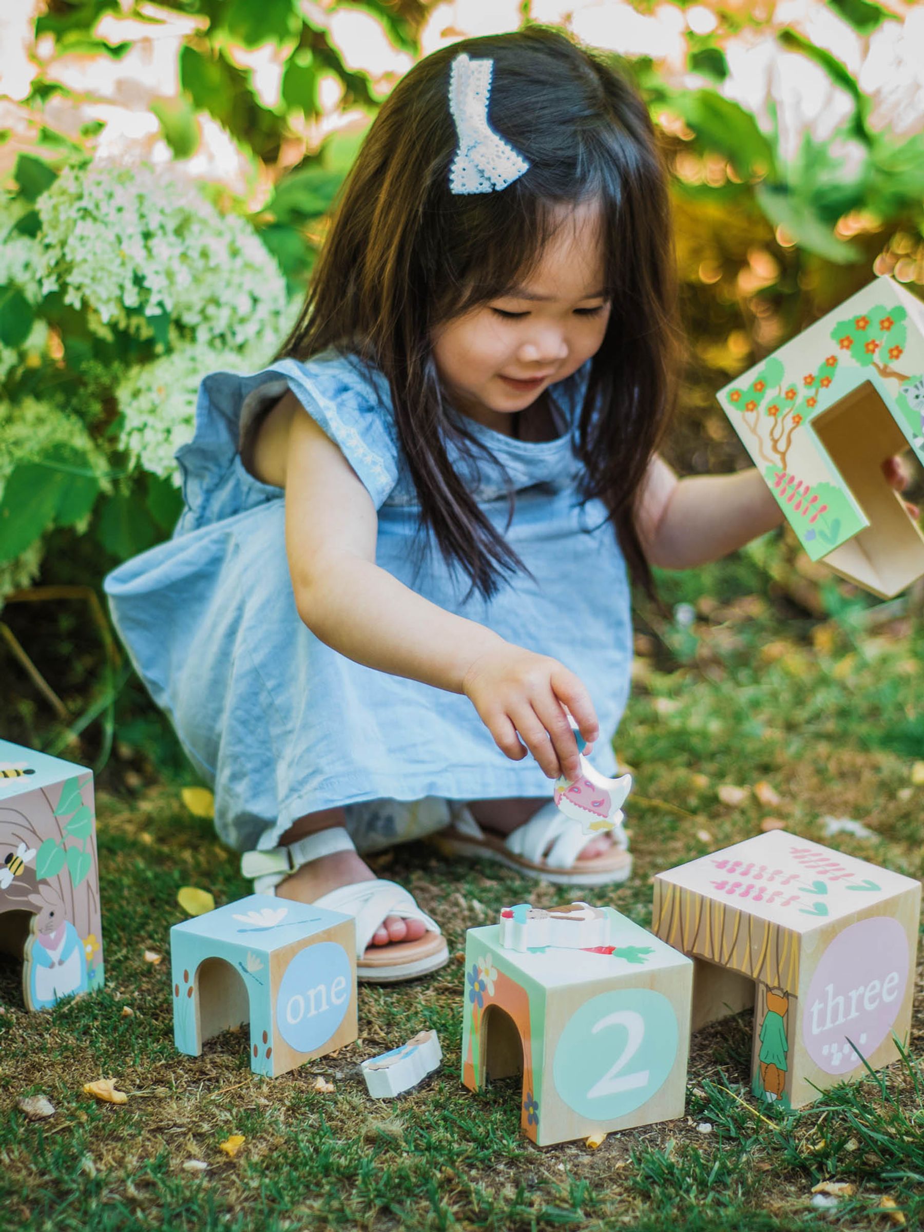 Peter Rabbit Wooden Stacking Cubes - Image 5 of 11
