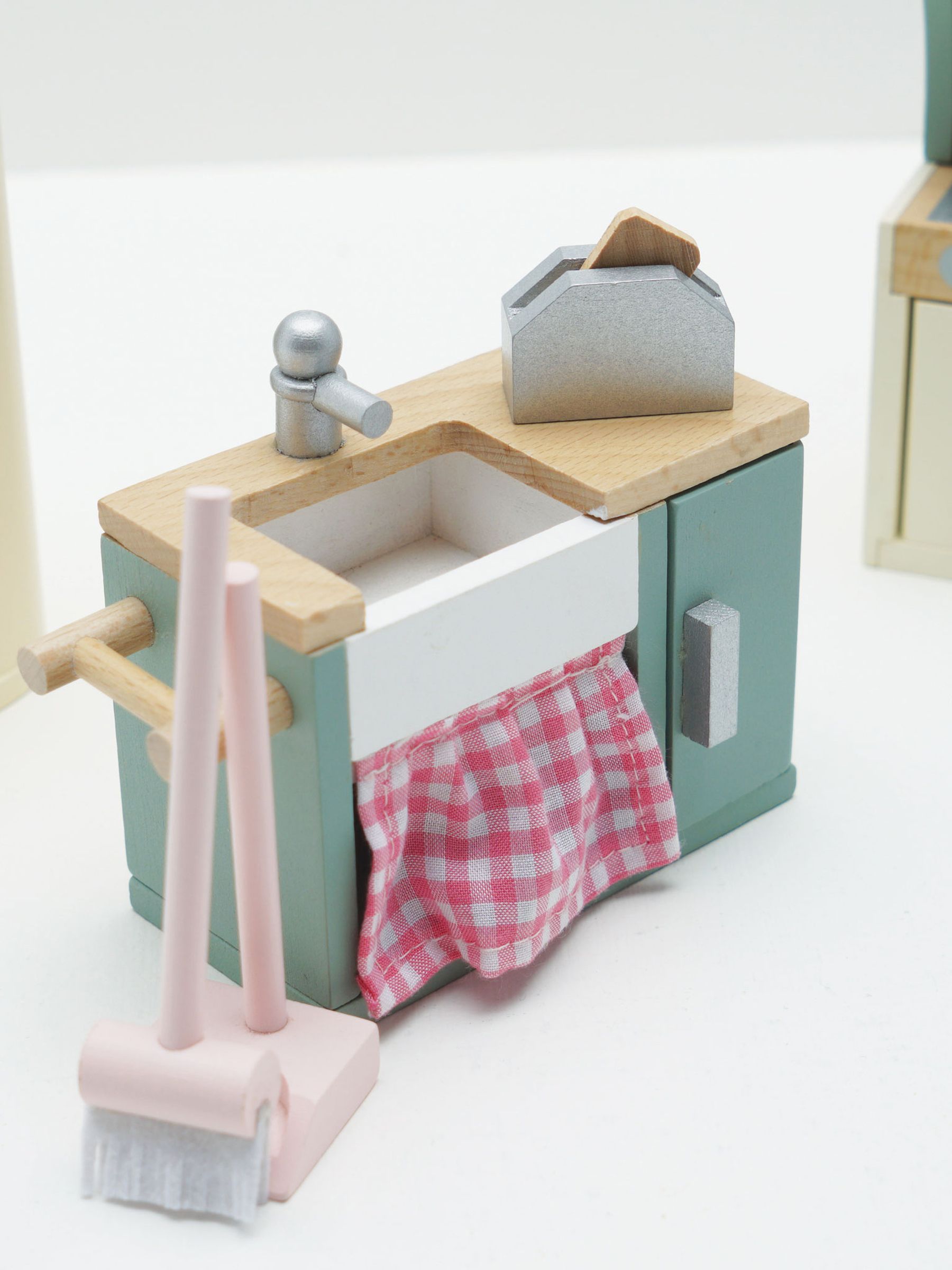 Le Toy Van Daisylane Kitchen Set - Image 2 of 7