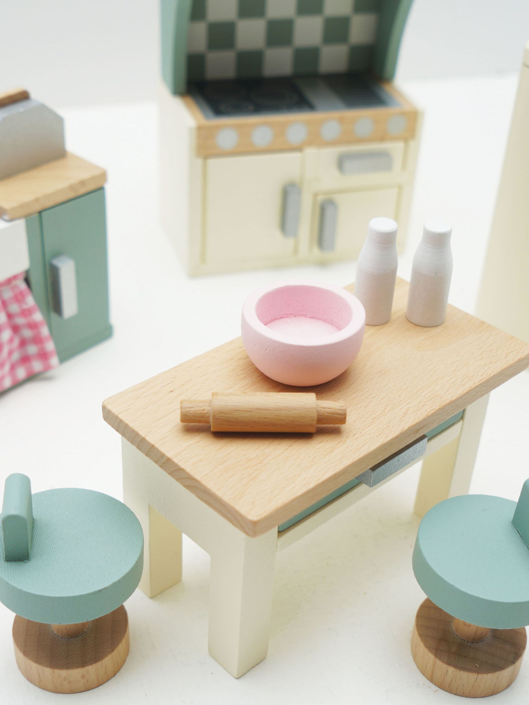 Le Toy Van Daisylane Kitchen Set - Image 5 of 7