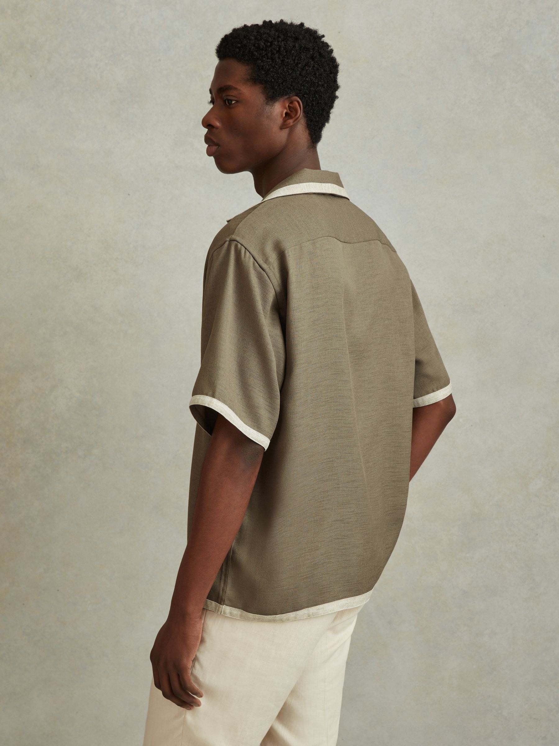 Contrast Trim Cuban Collar Shirt in Sage/White - Image 5 of 6