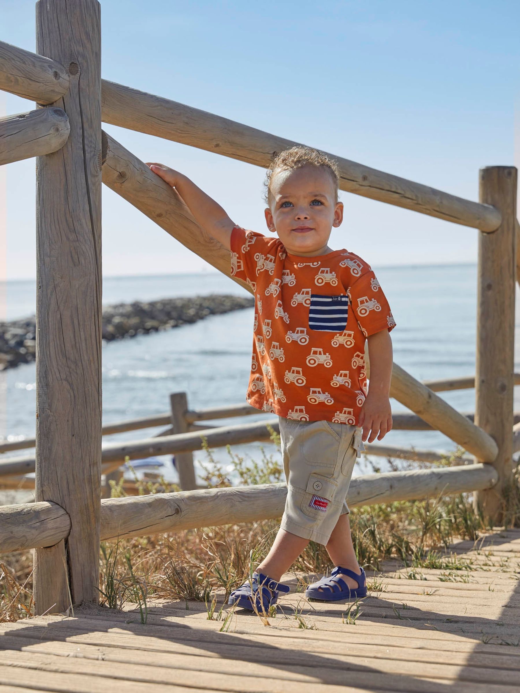 Rust Tractor Print Pocket T-Shirt - Image 3 of 4