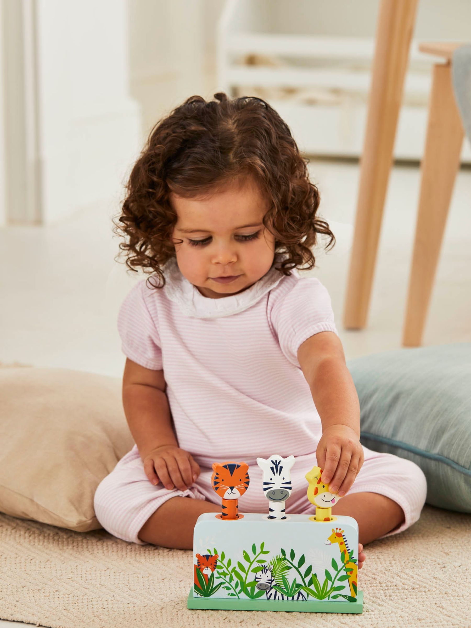 Safari Pop Up Toy - Image 1 of 6