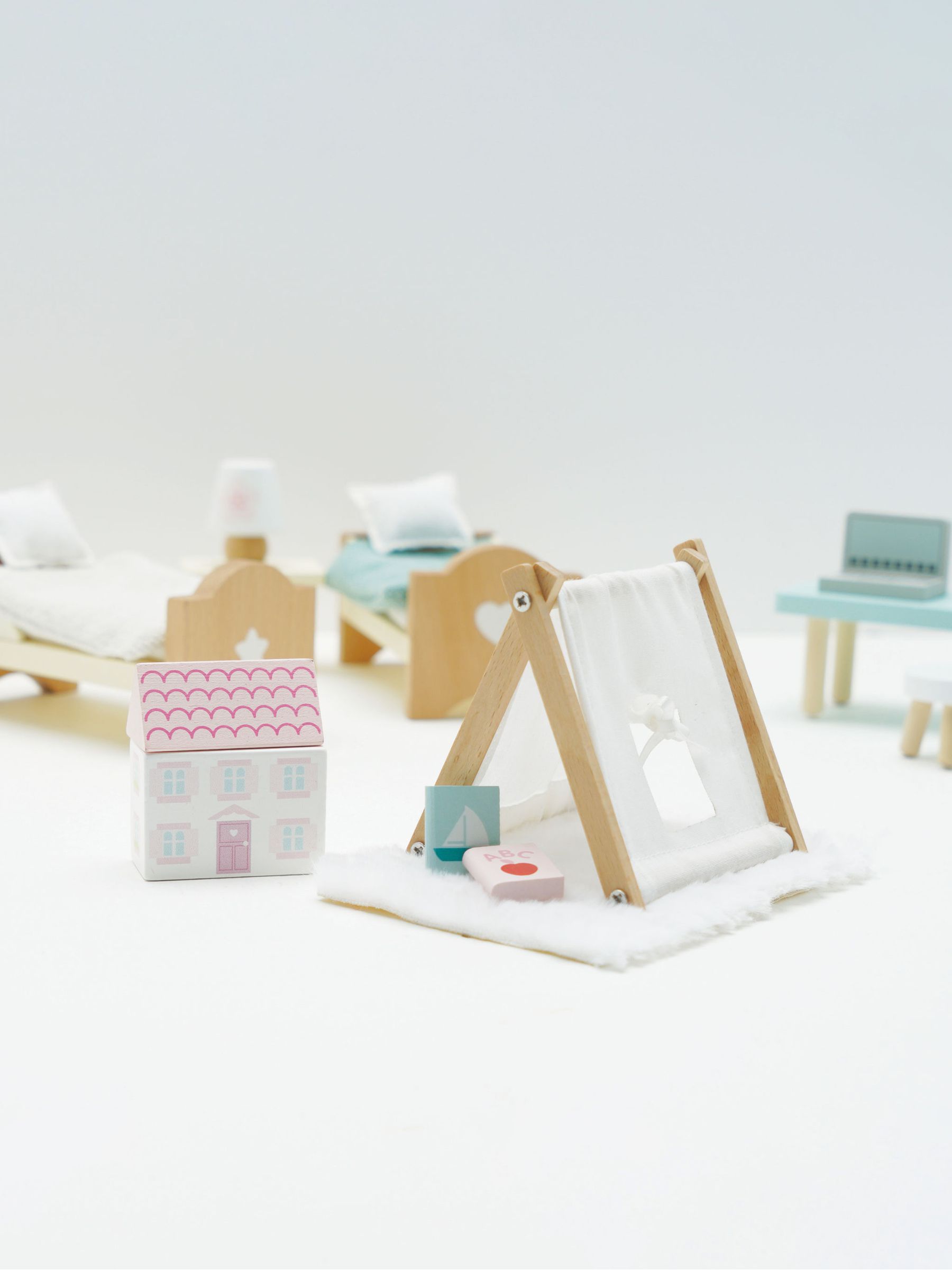 Le Toy Daisylane Children's Bedroom - Image 6 of 6