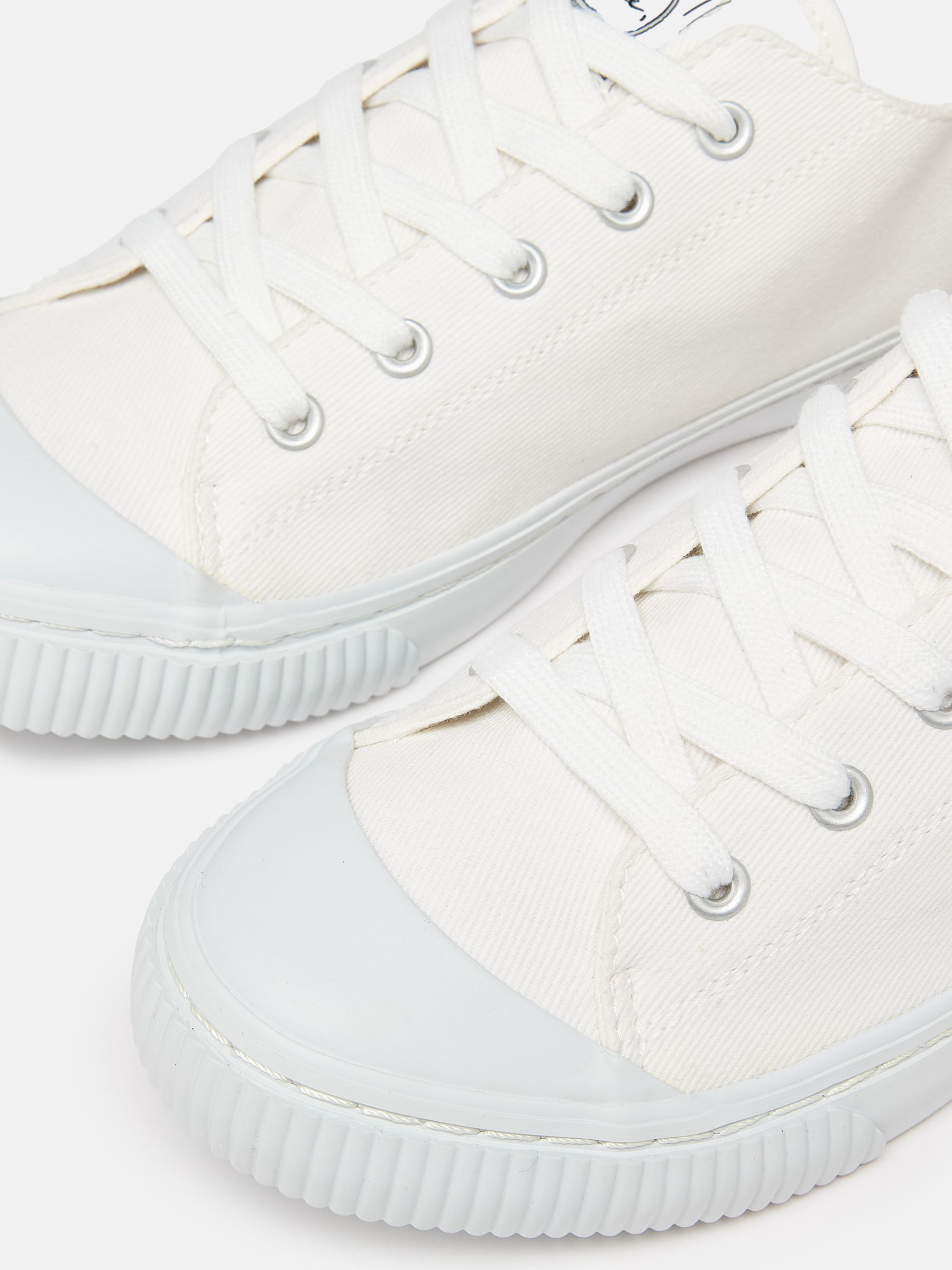 Coast White Canvas Pumps - Image 7 of 7